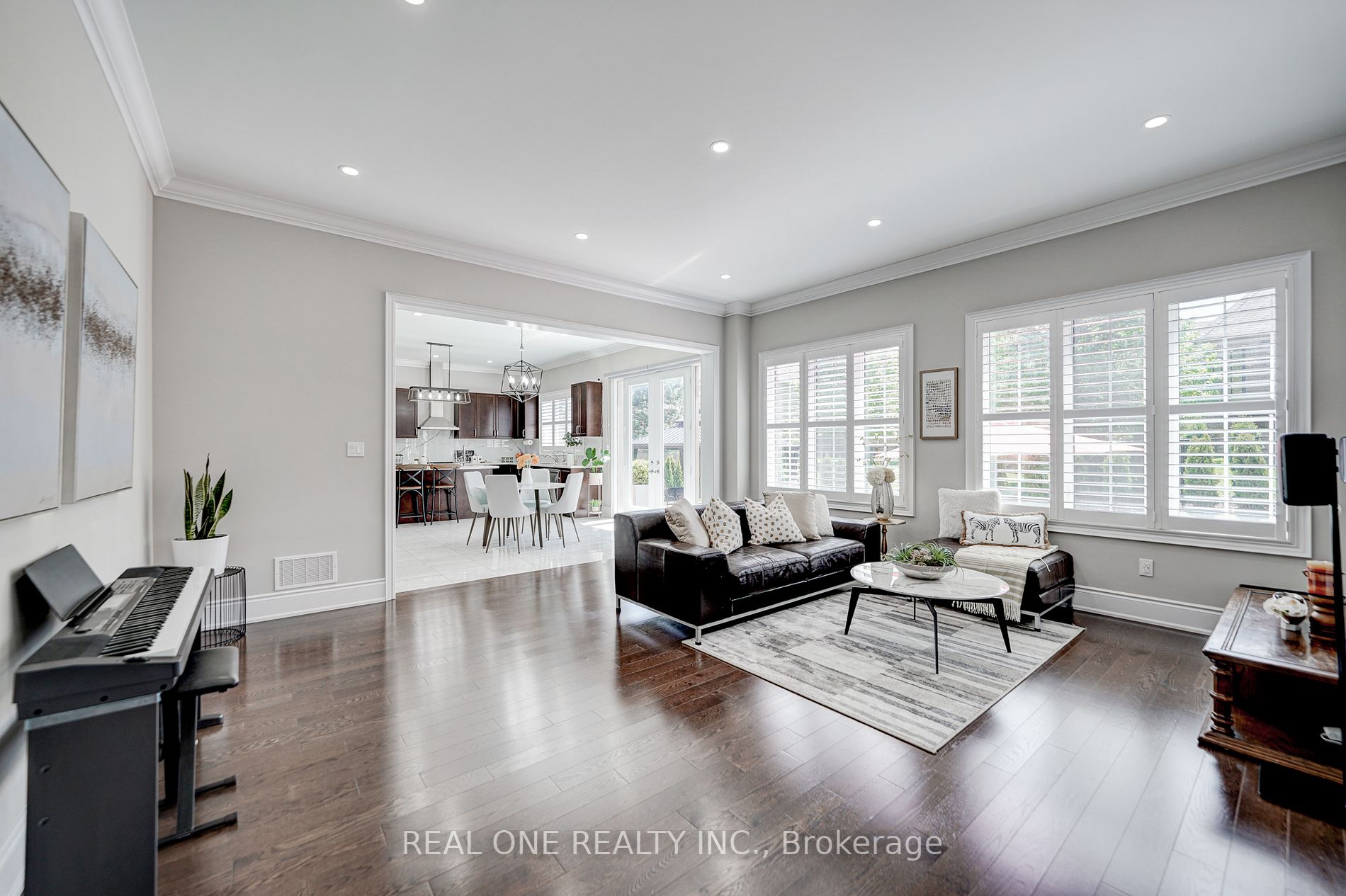52 Ken Sinclair Cres