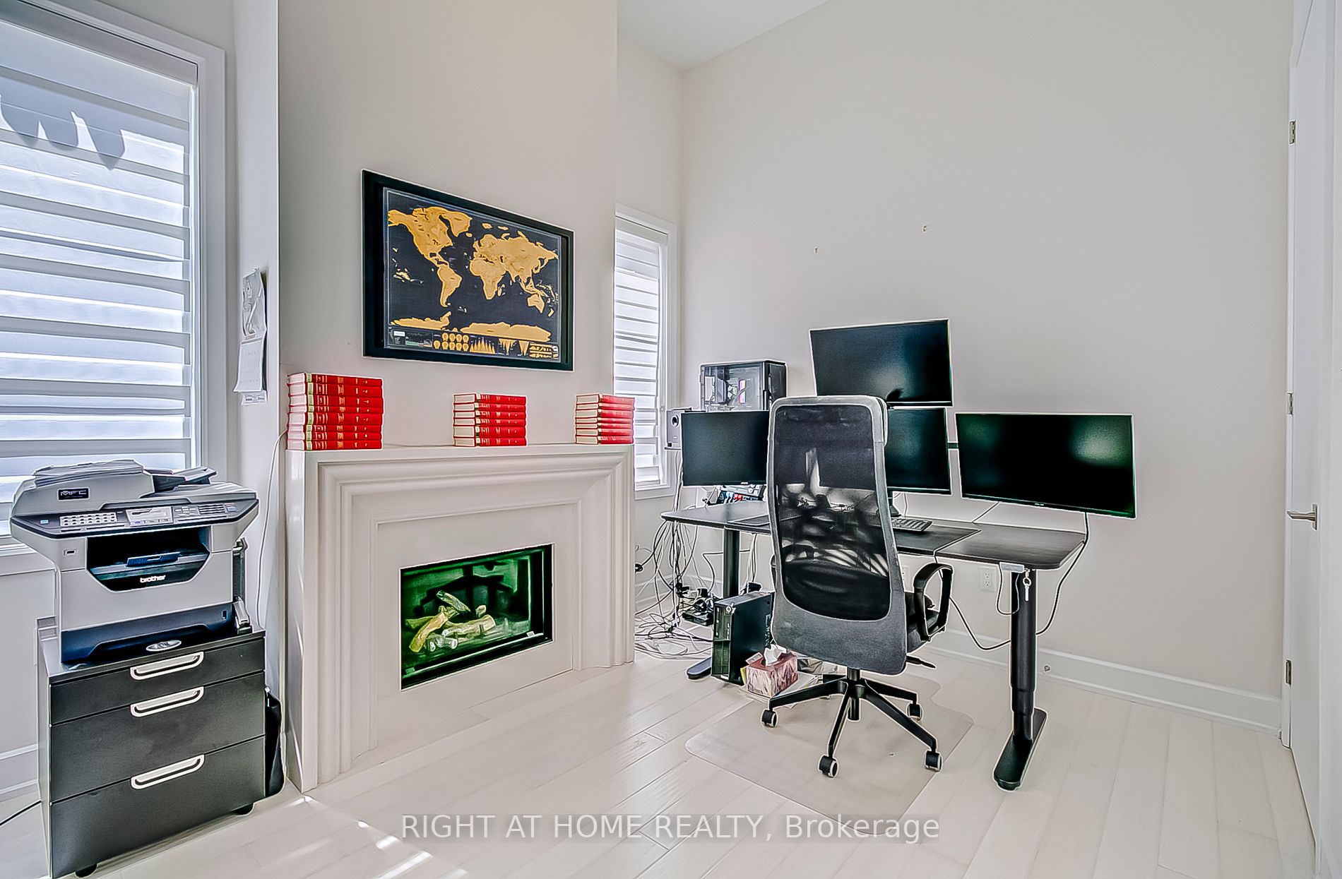27 A Poplar Dr