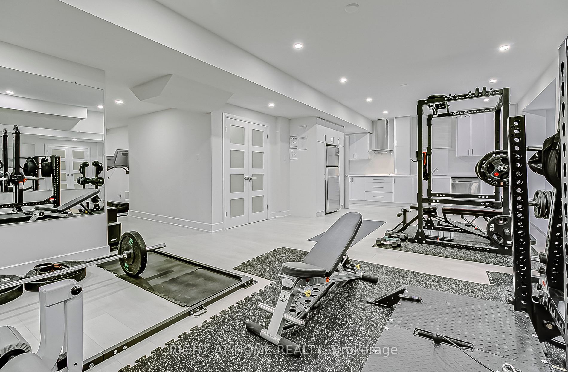 27 A Poplar Dr