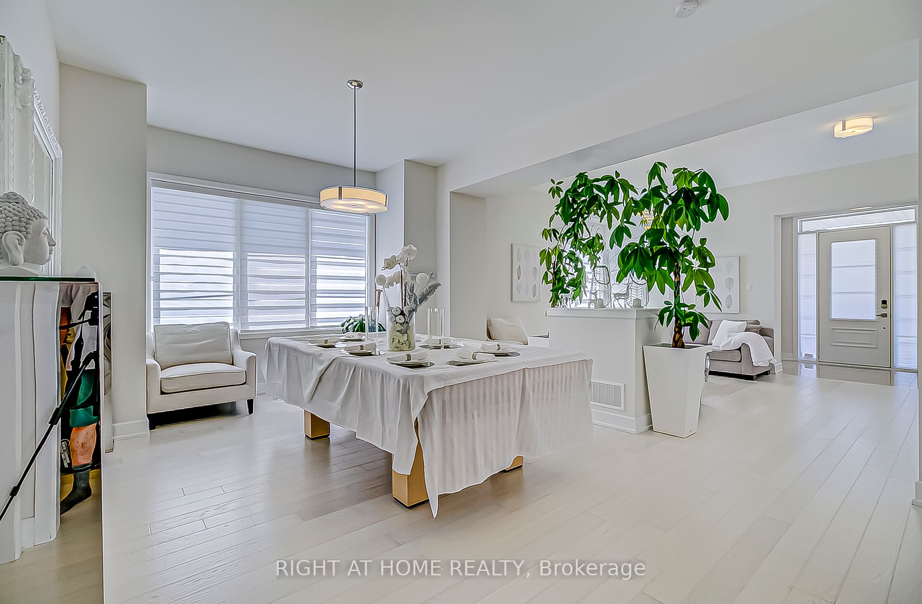 27 A Poplar Dr
