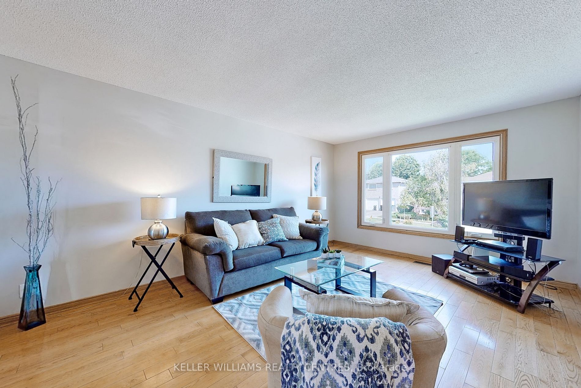 491 Maplegrove Ave