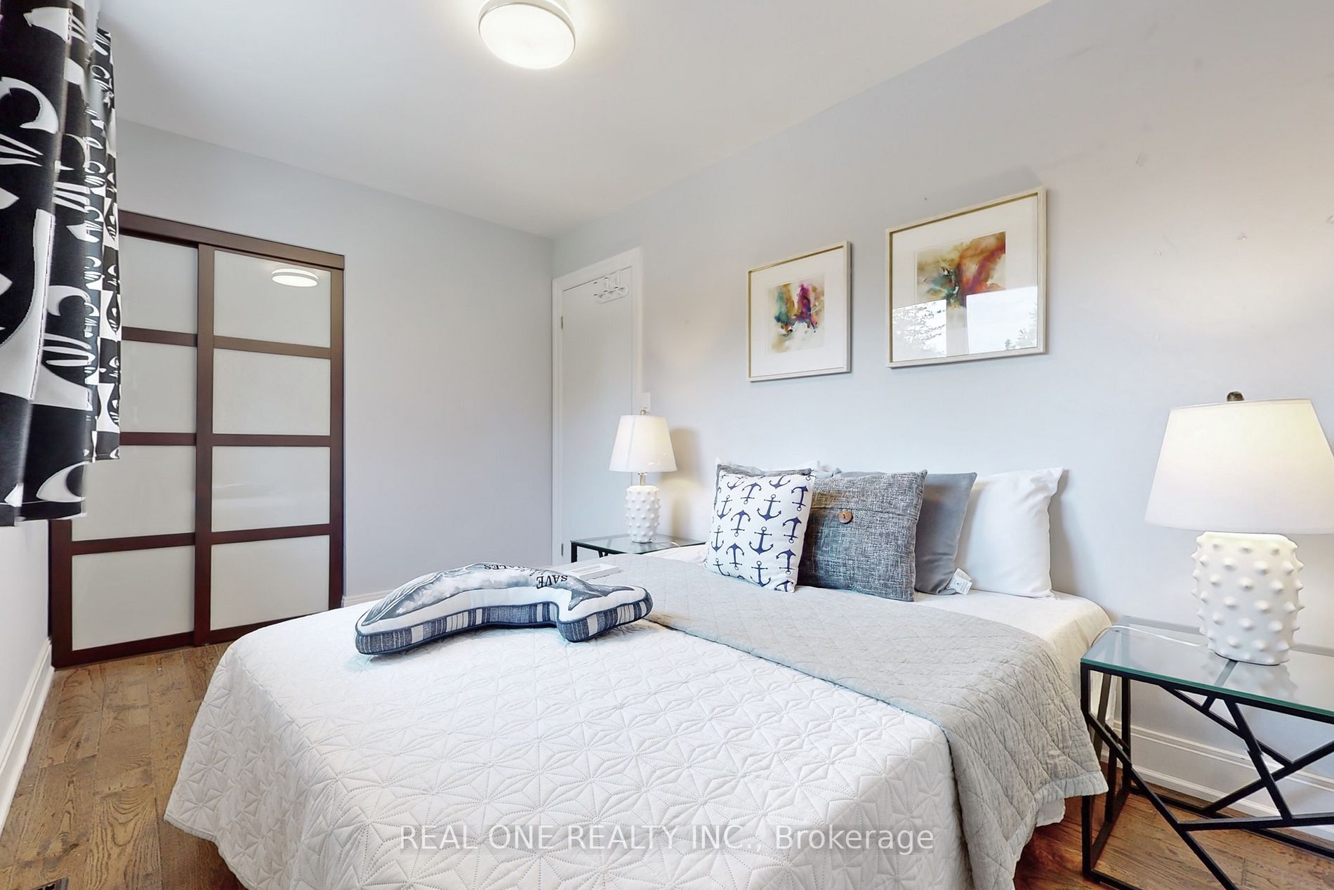 71 Chant Cres
