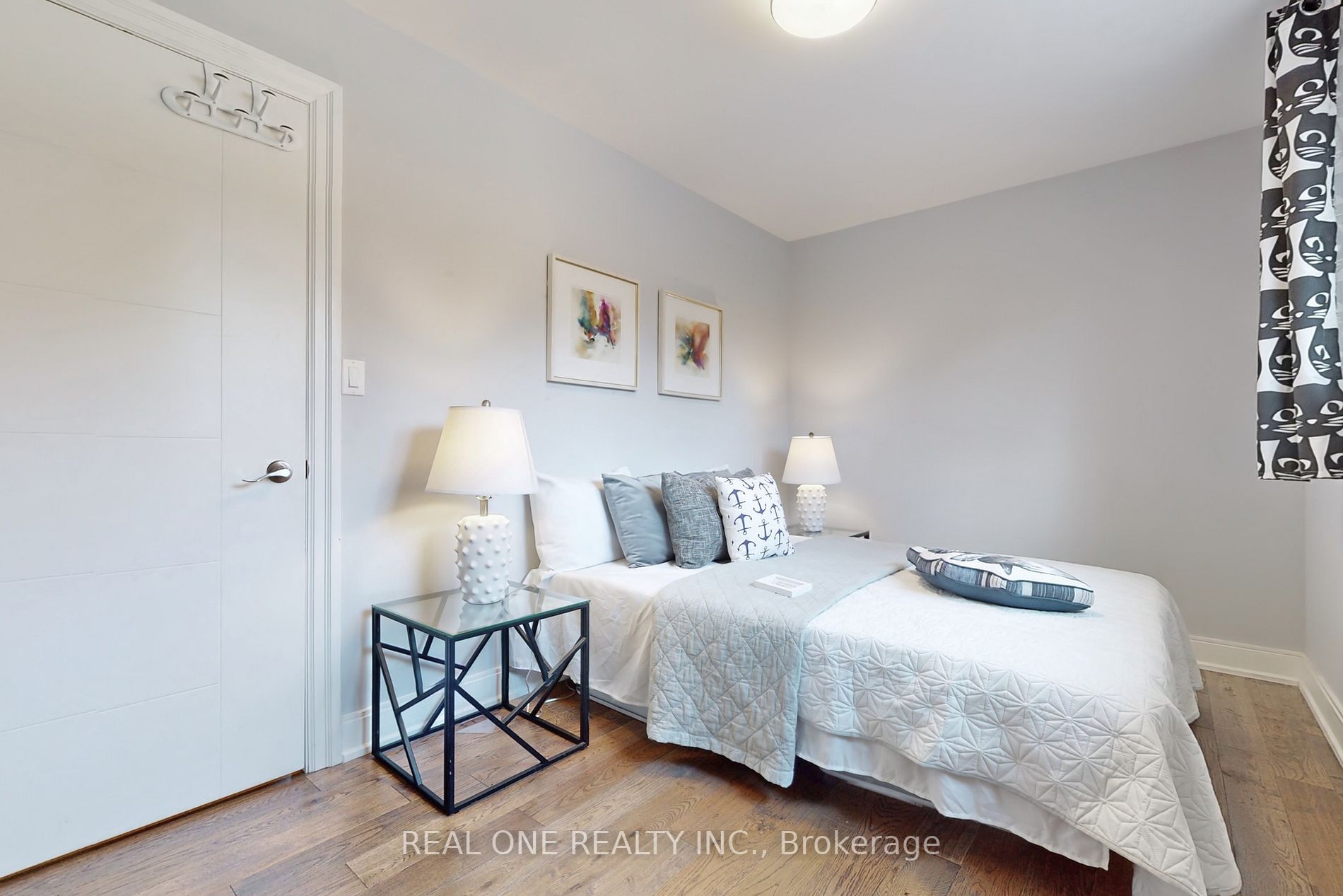 71 Chant Cres