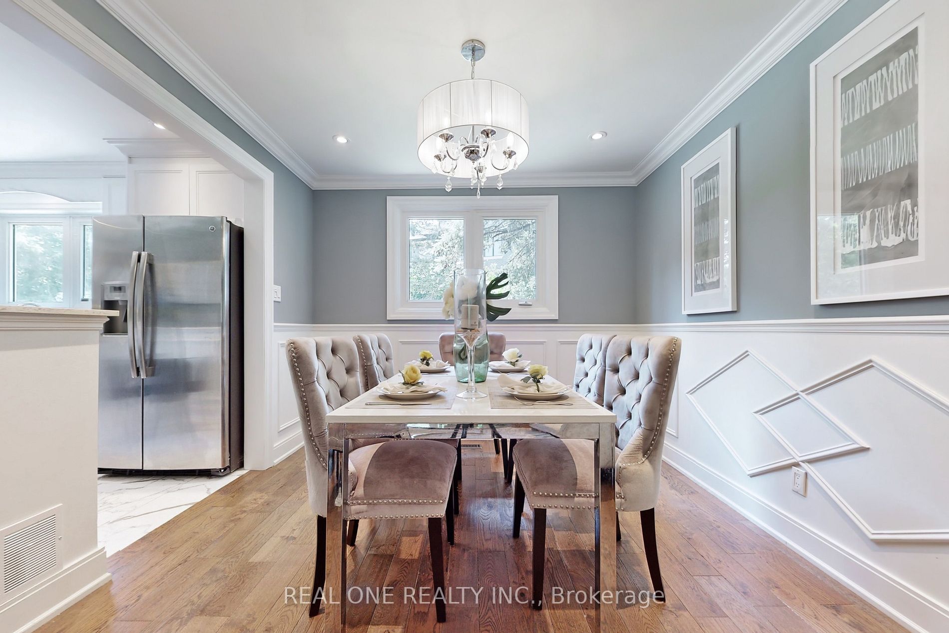 71 Chant Cres
