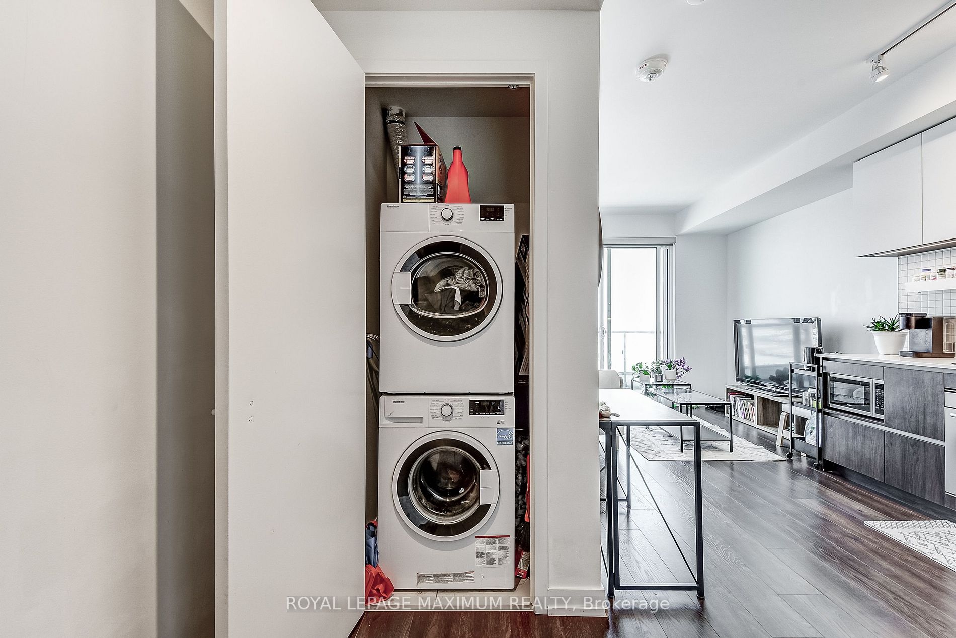 950 Portage Pkwy, #4115