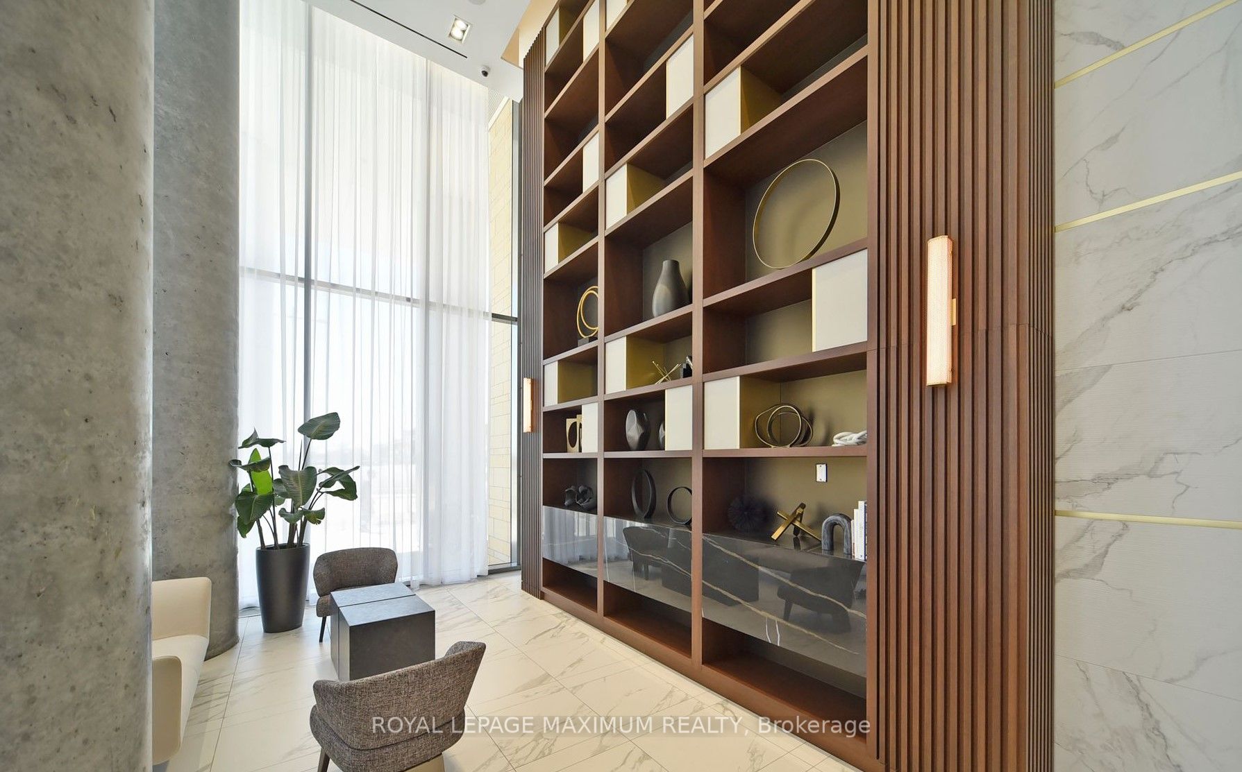 950 Portage Pkwy, #4115