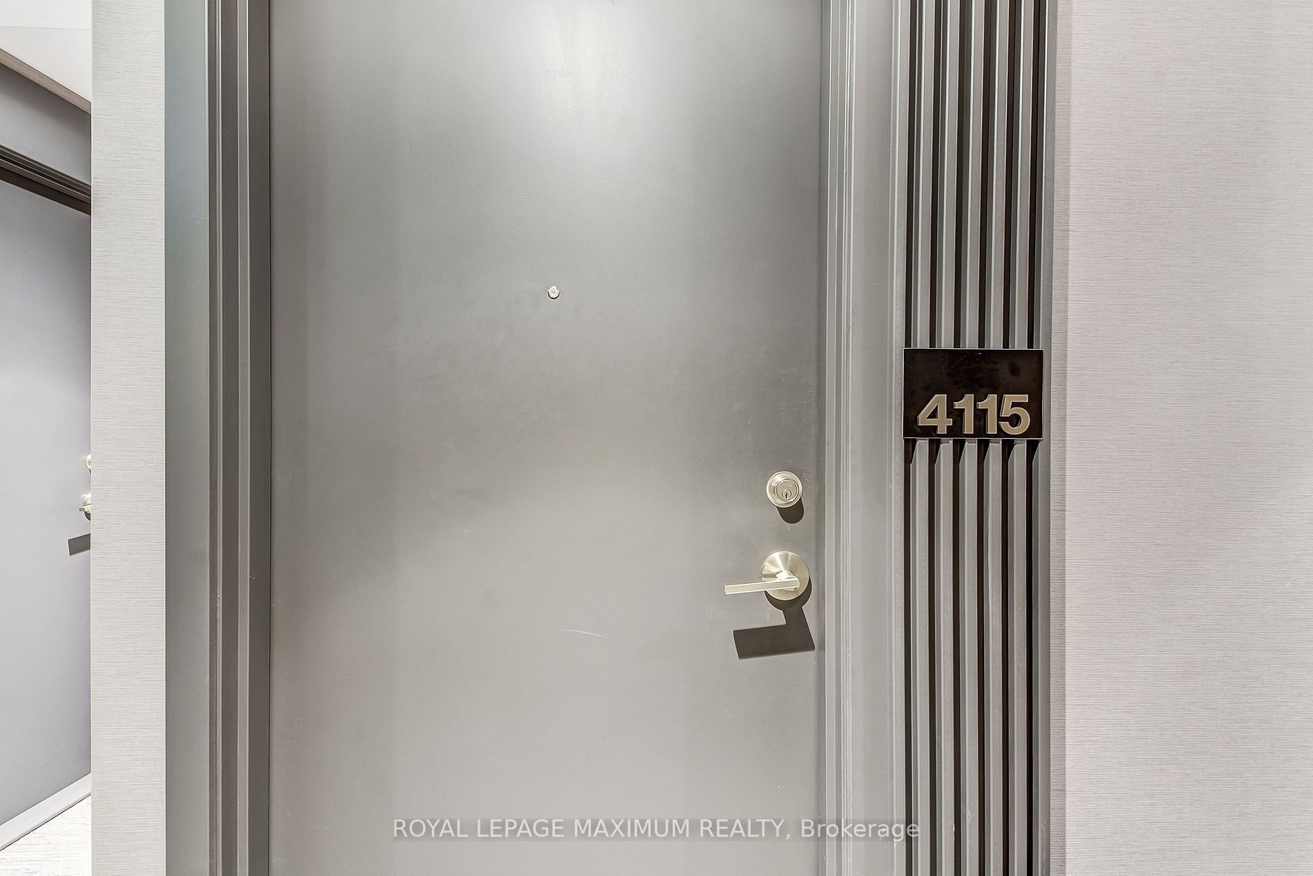 950 Portage Pkwy, #4115