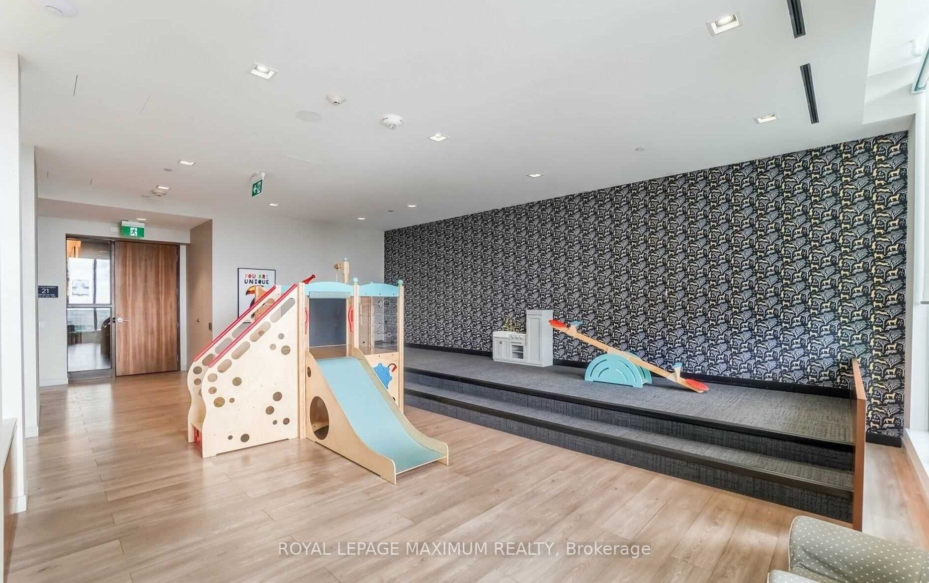 950 Portage Pkwy, #4115