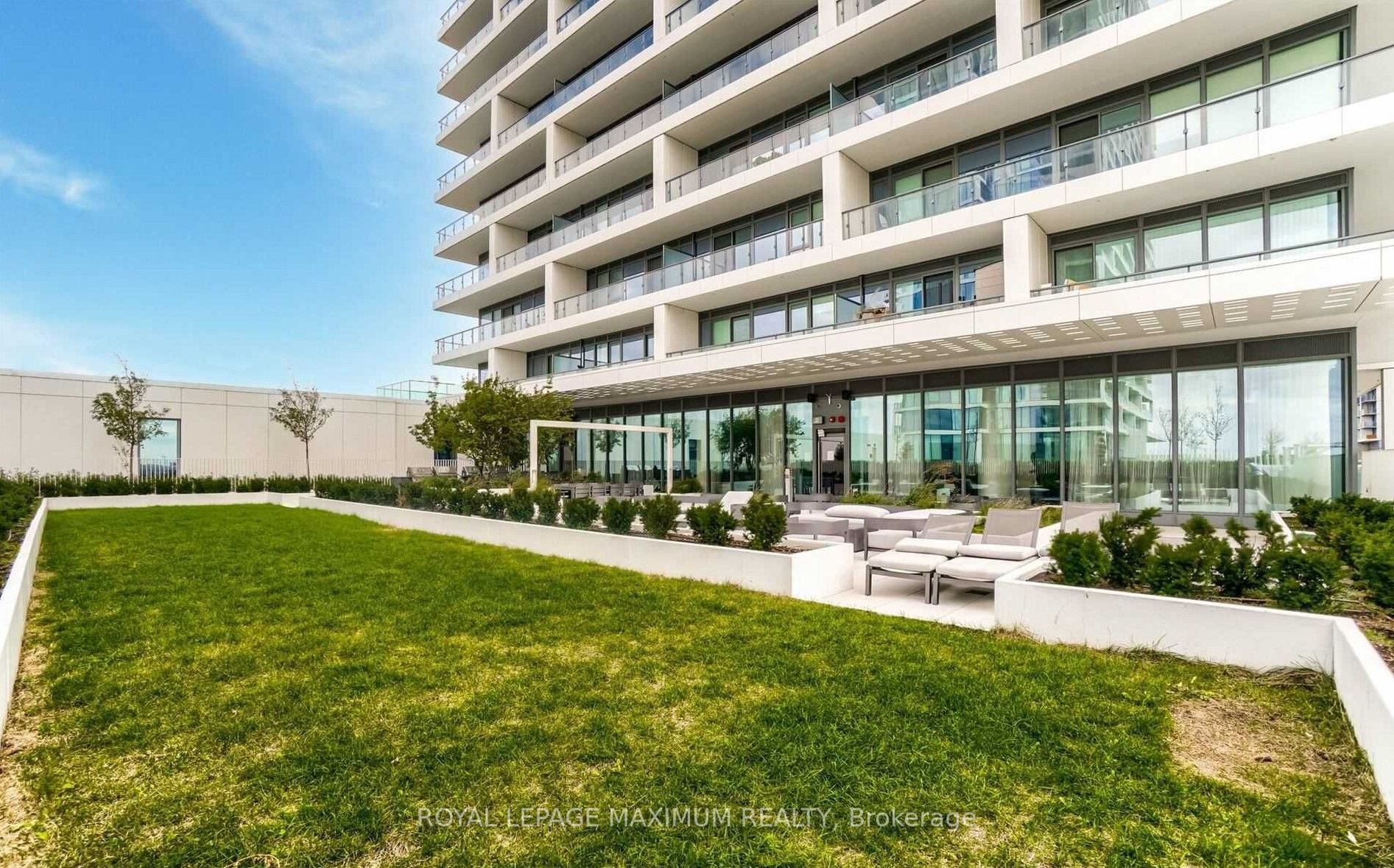 950 Portage Pkwy, #4115