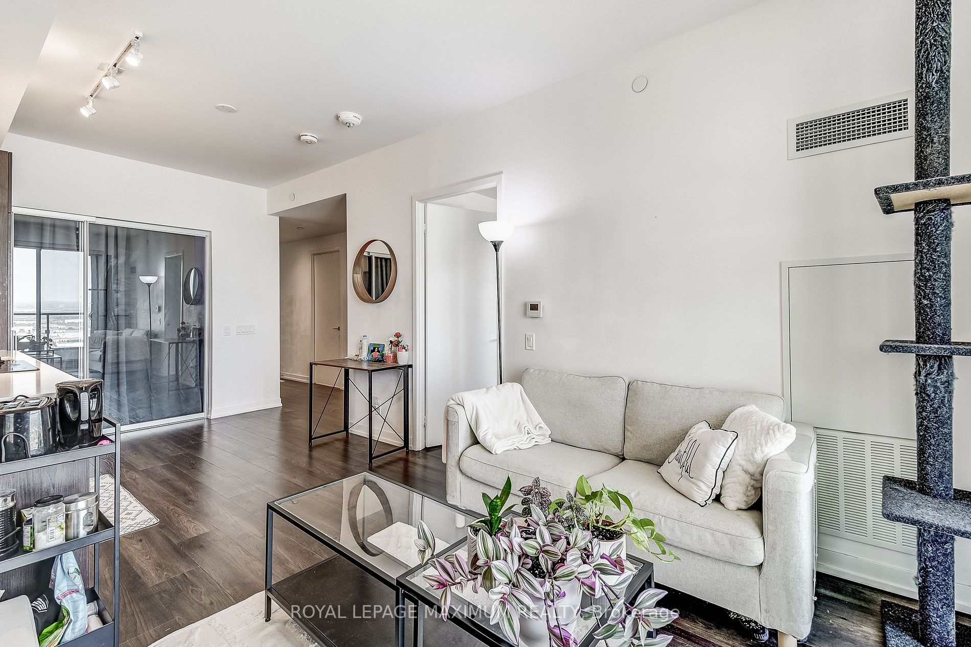 950 Portage Pkwy, #4115