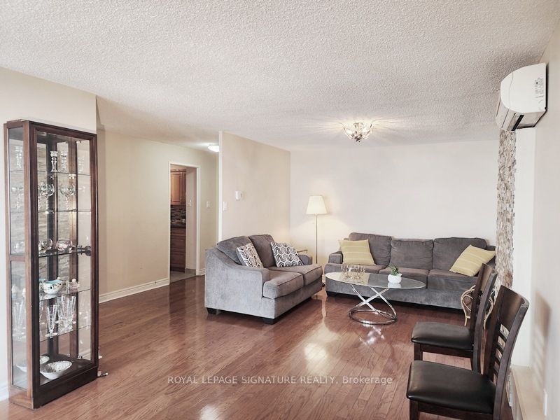 1 Royal Orchard Blvd, #1409