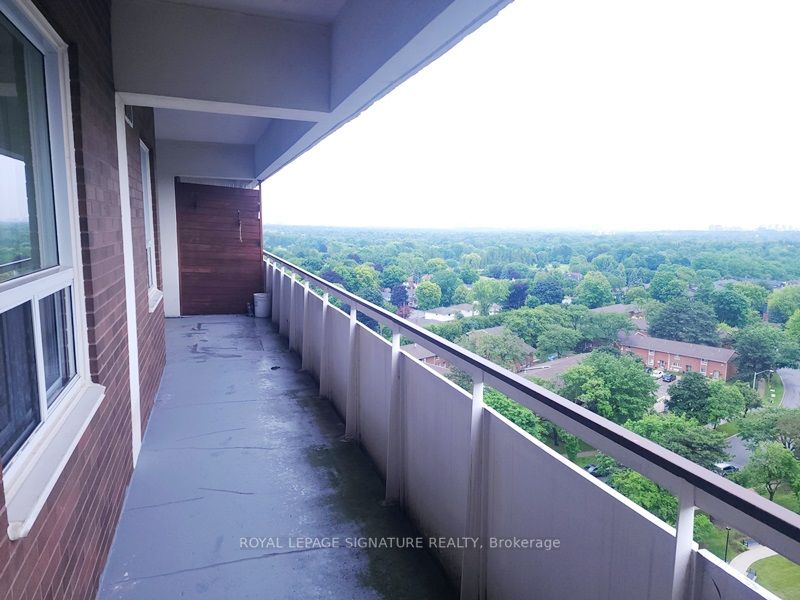 1 Royal Orchard Blvd, #1409