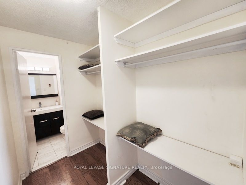 1 Royal Orchard Blvd, #1409