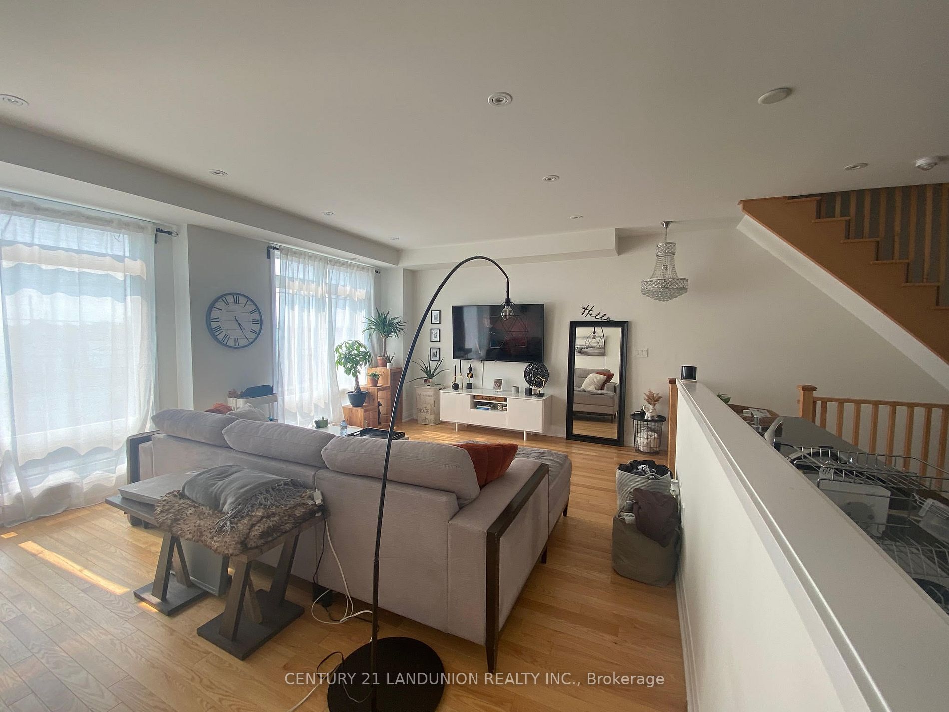 174 Moneypenny Place
