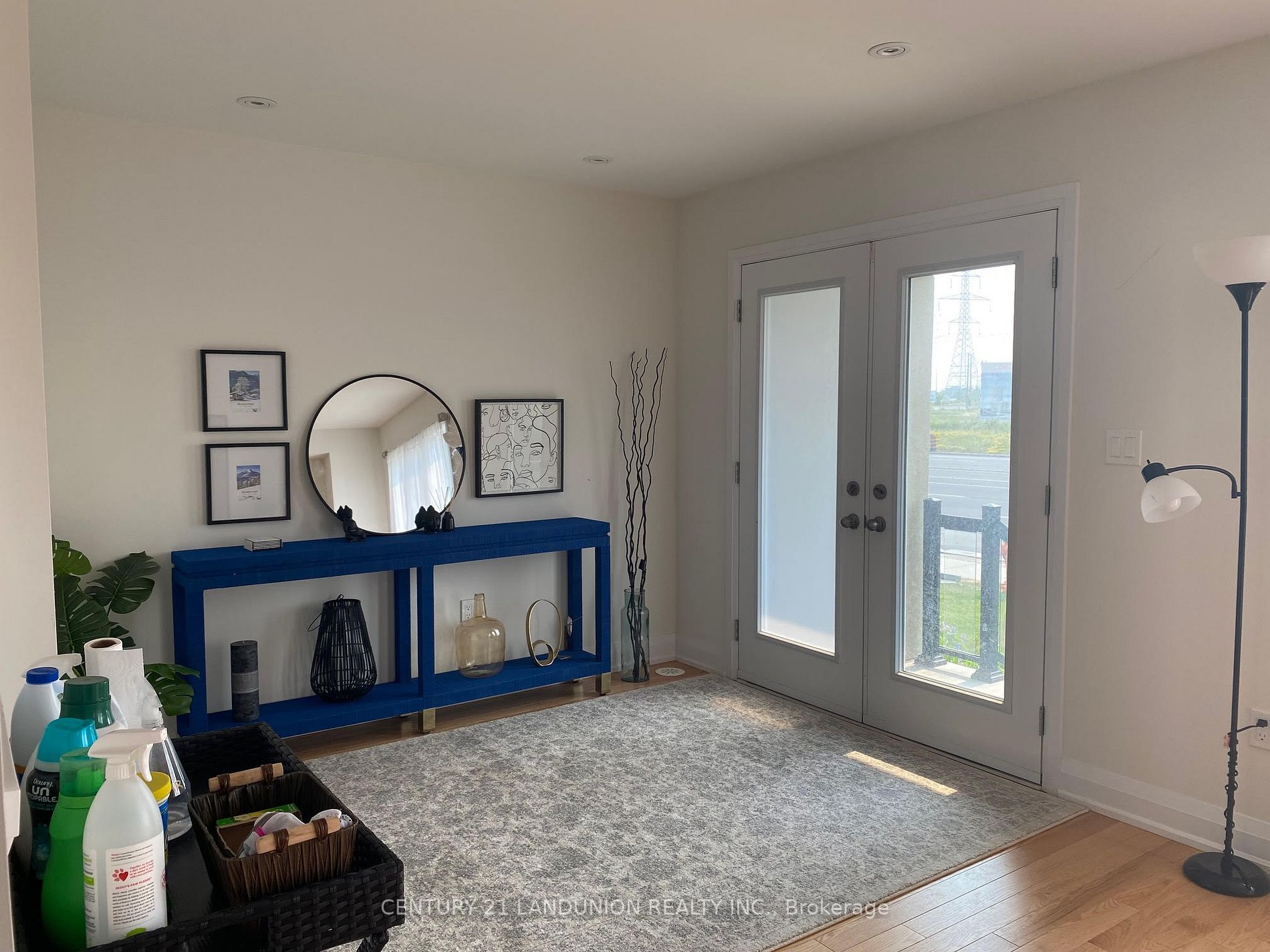 174 Moneypenny Place