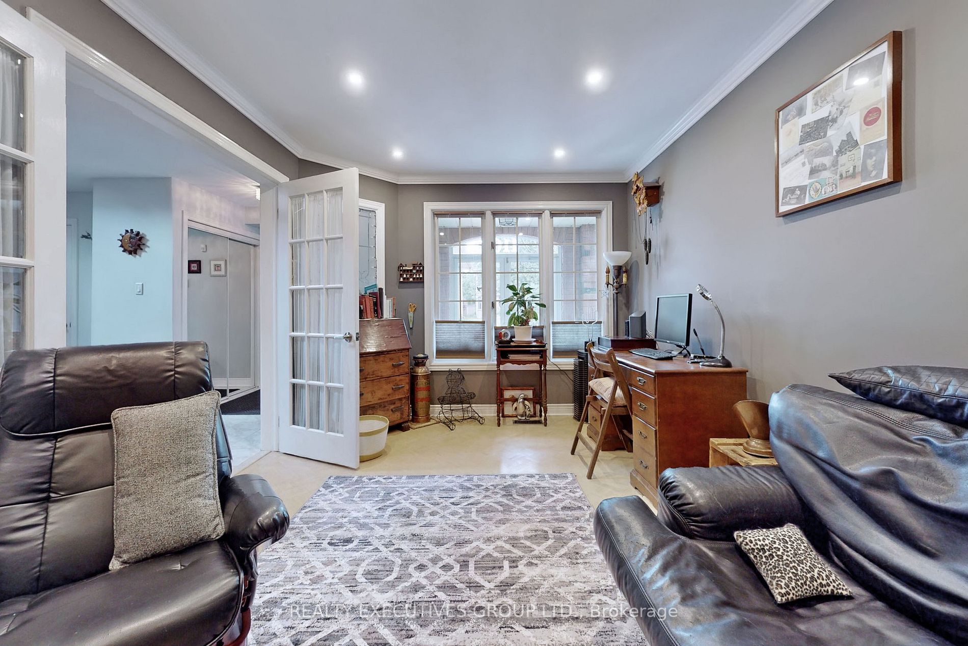 110 Hammerstone Cres
