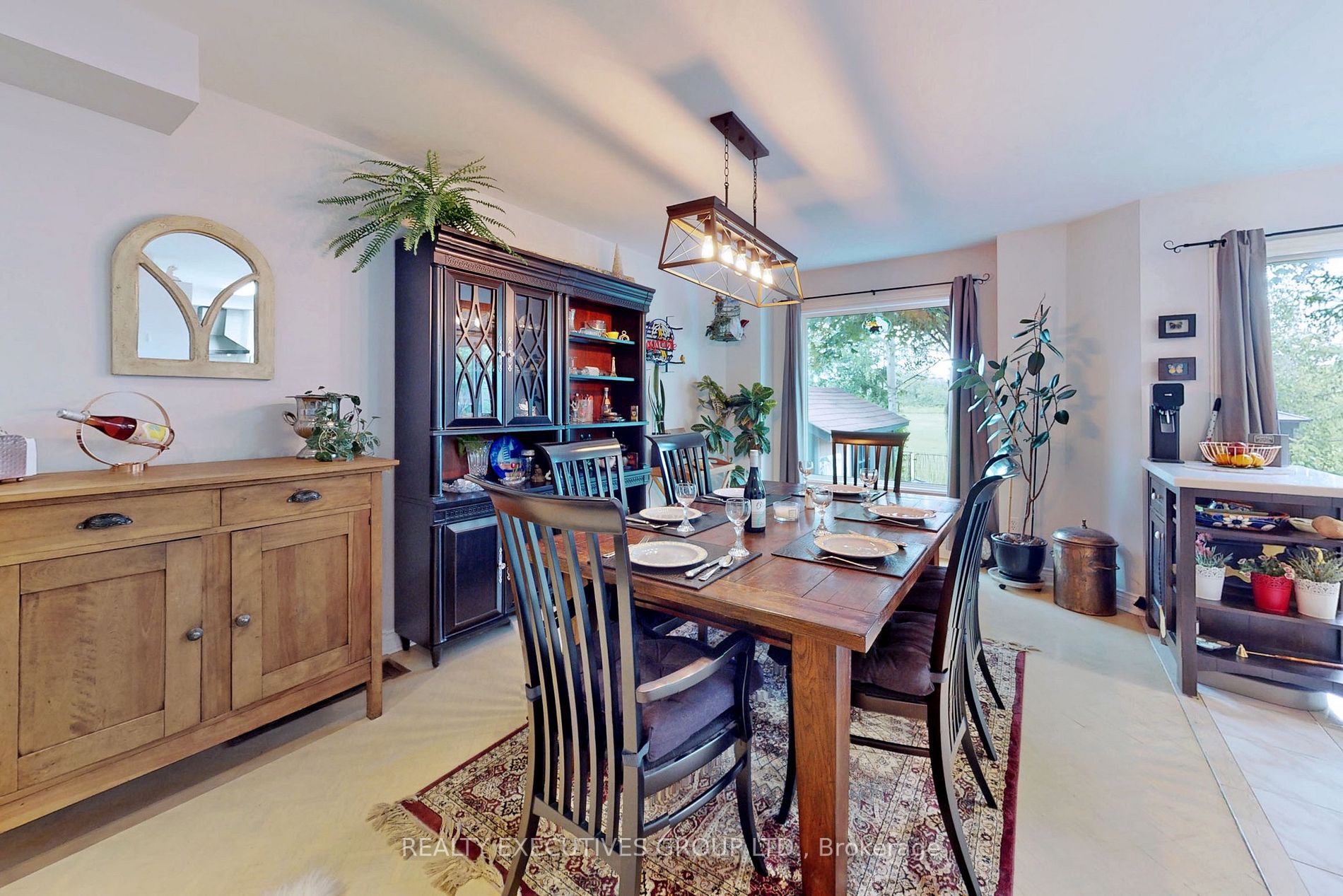 110 Hammerstone Cres