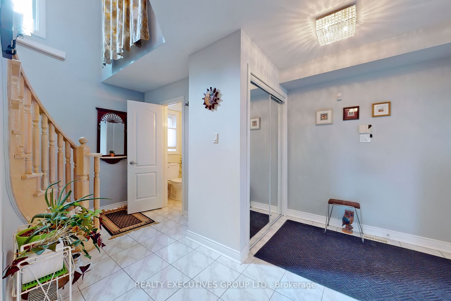 110 Hammerstone Cres
