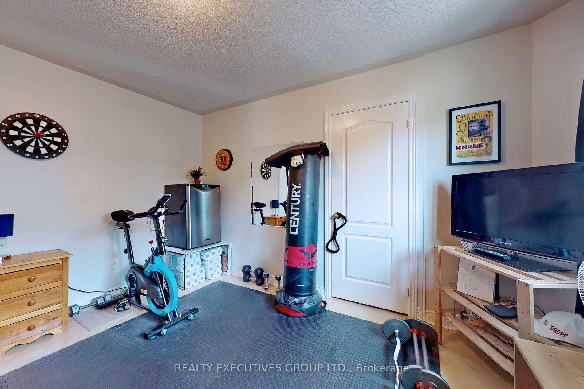 110 Hammerstone Cres