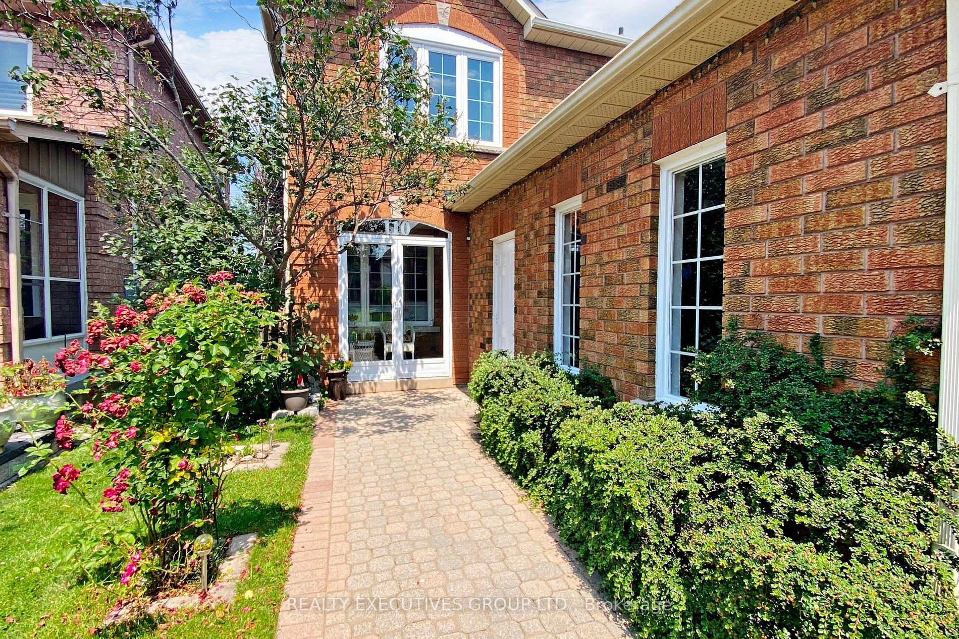 110 Hammerstone Cres