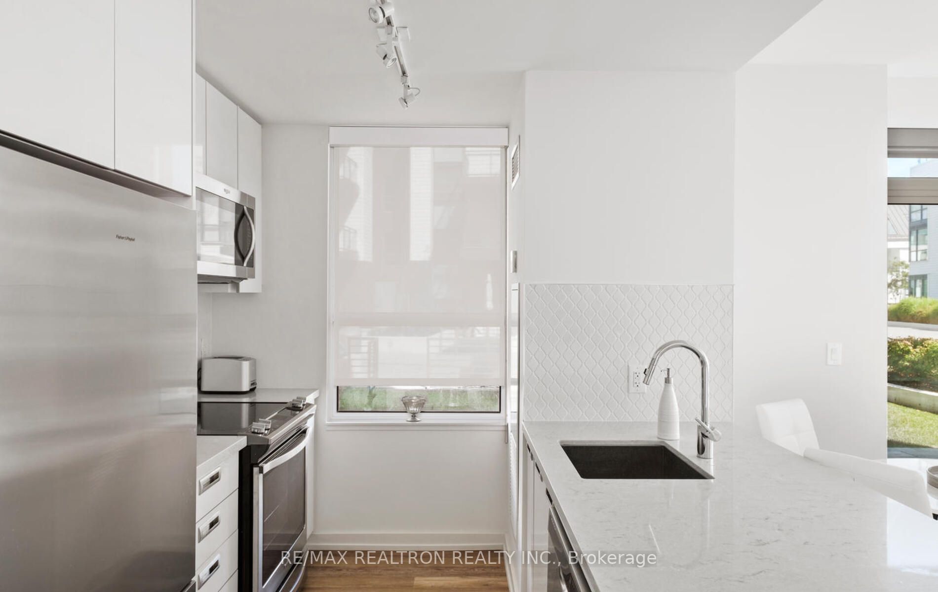 271 Sea Ray Ave, #B105