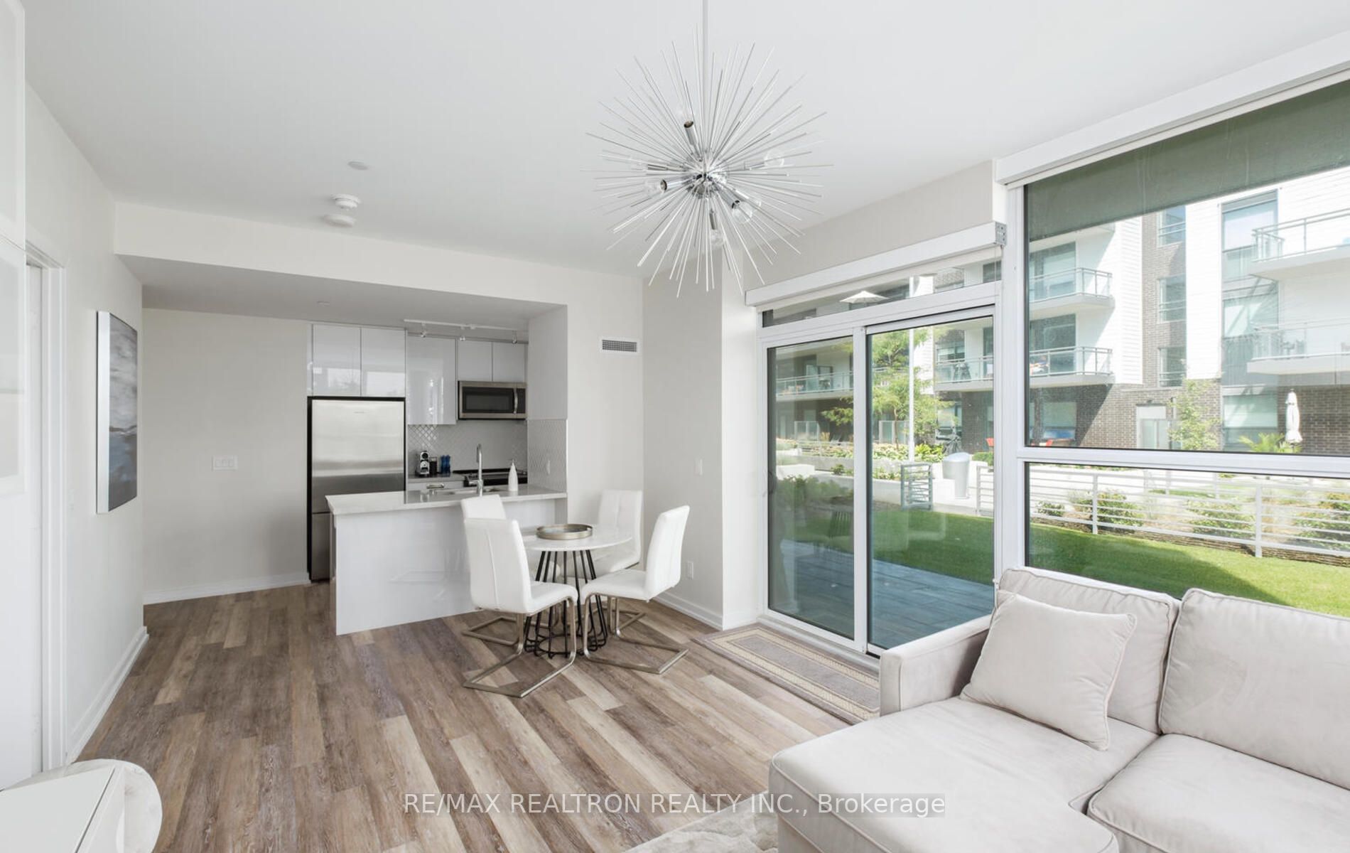 271 Sea Ray Ave, #B105