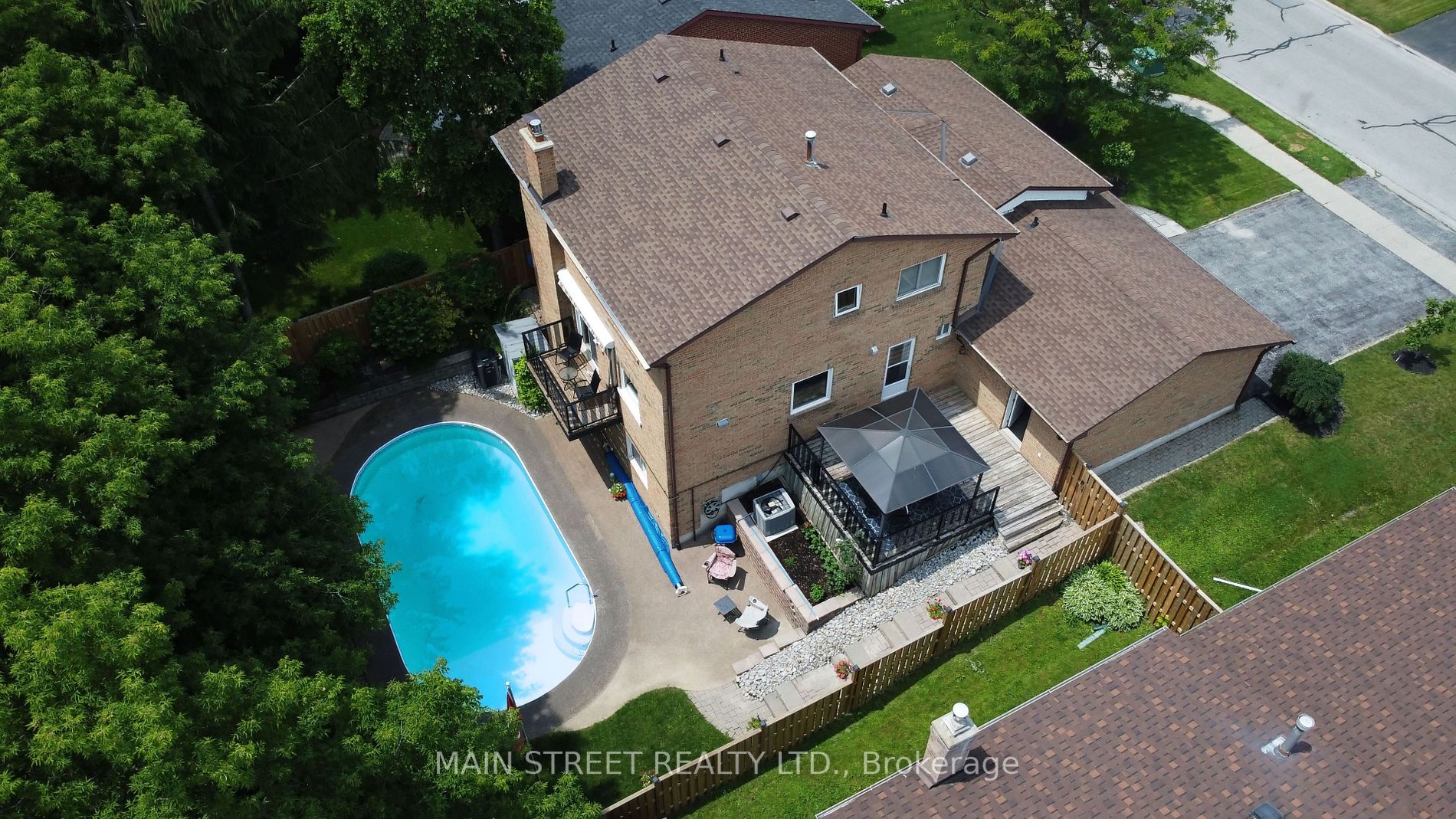64 Cardinal Cres