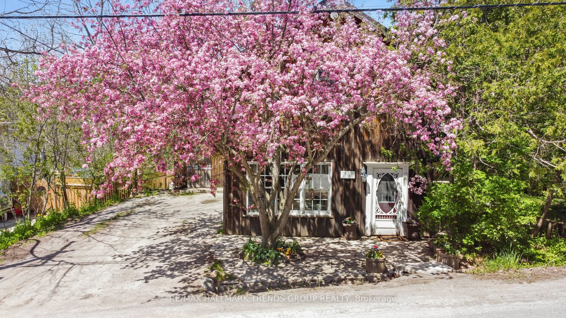 352 Kettleby Rd