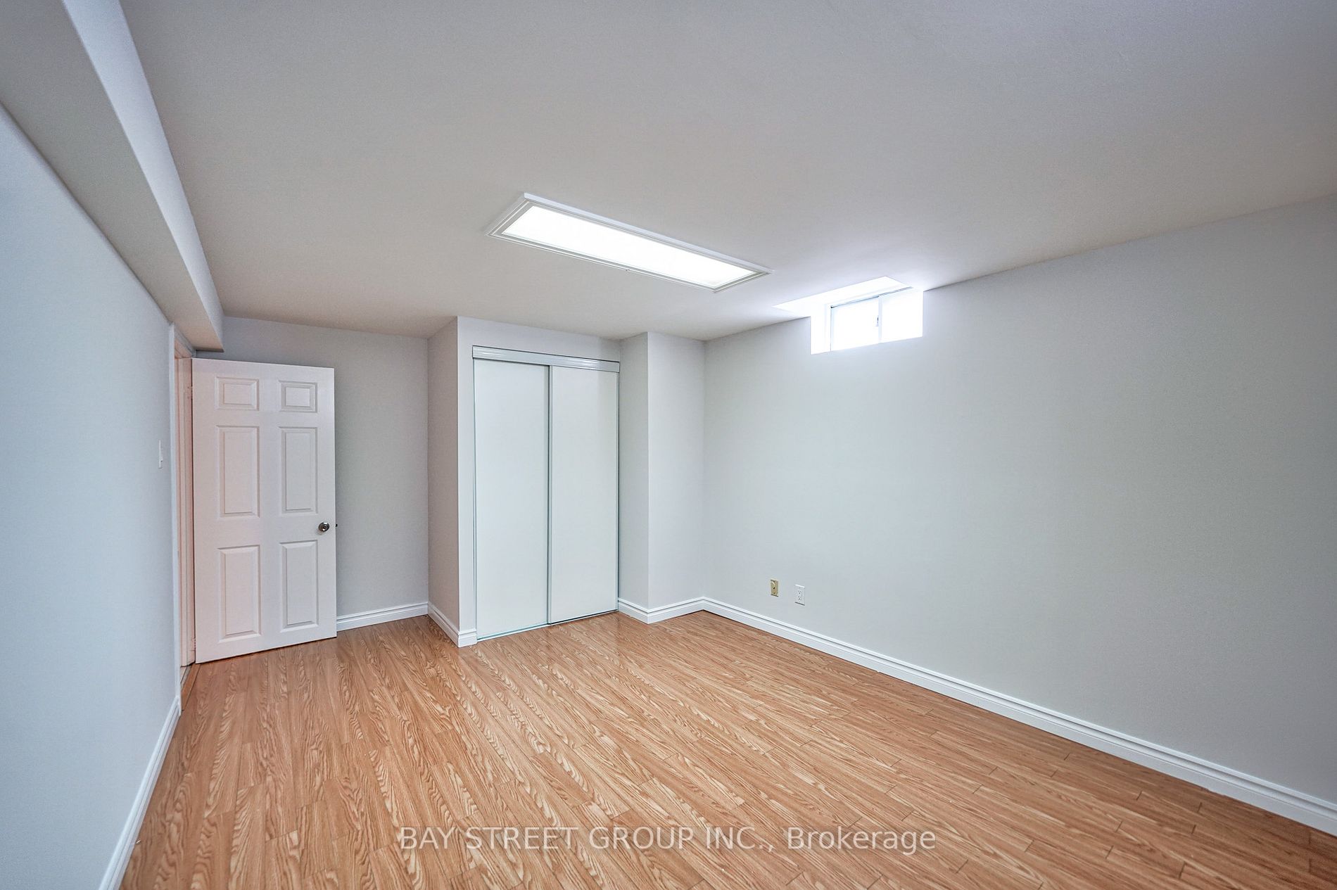 51 Manston Cres