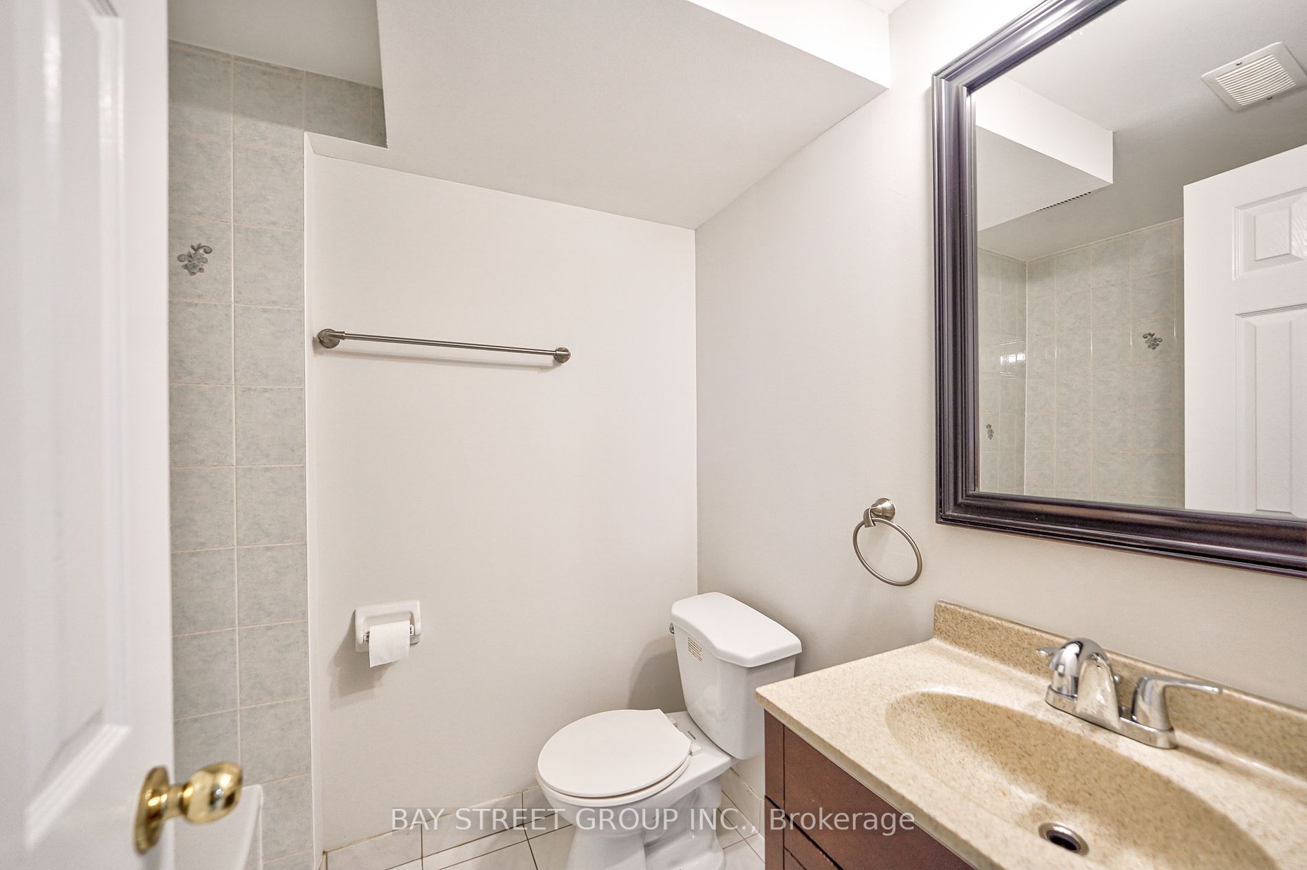51 Manston Cres