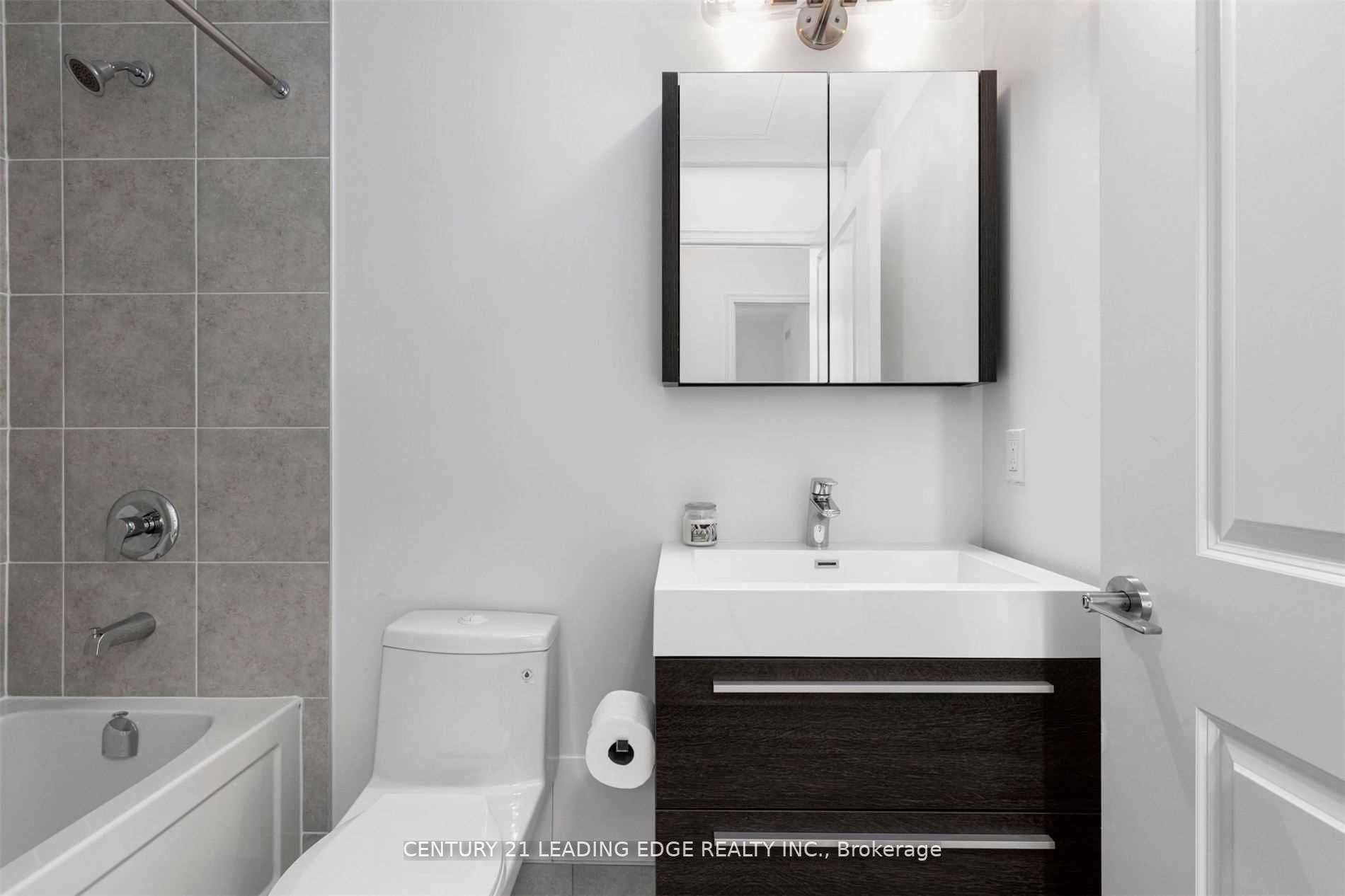 8 Rouge Valley Drive, #1215