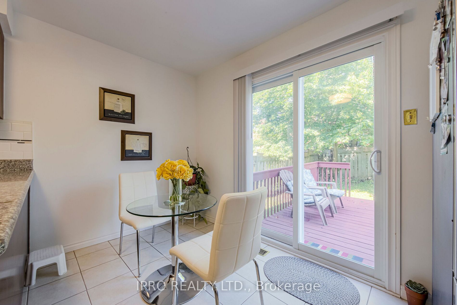 194 Bernard Ave