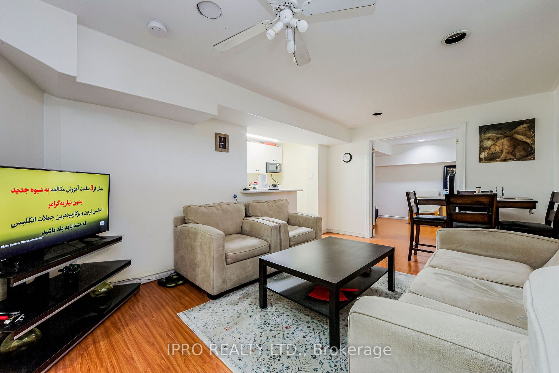 194 Bernard Ave