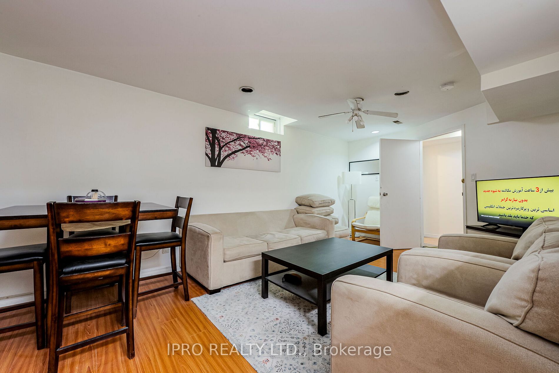 194 Bernard Ave