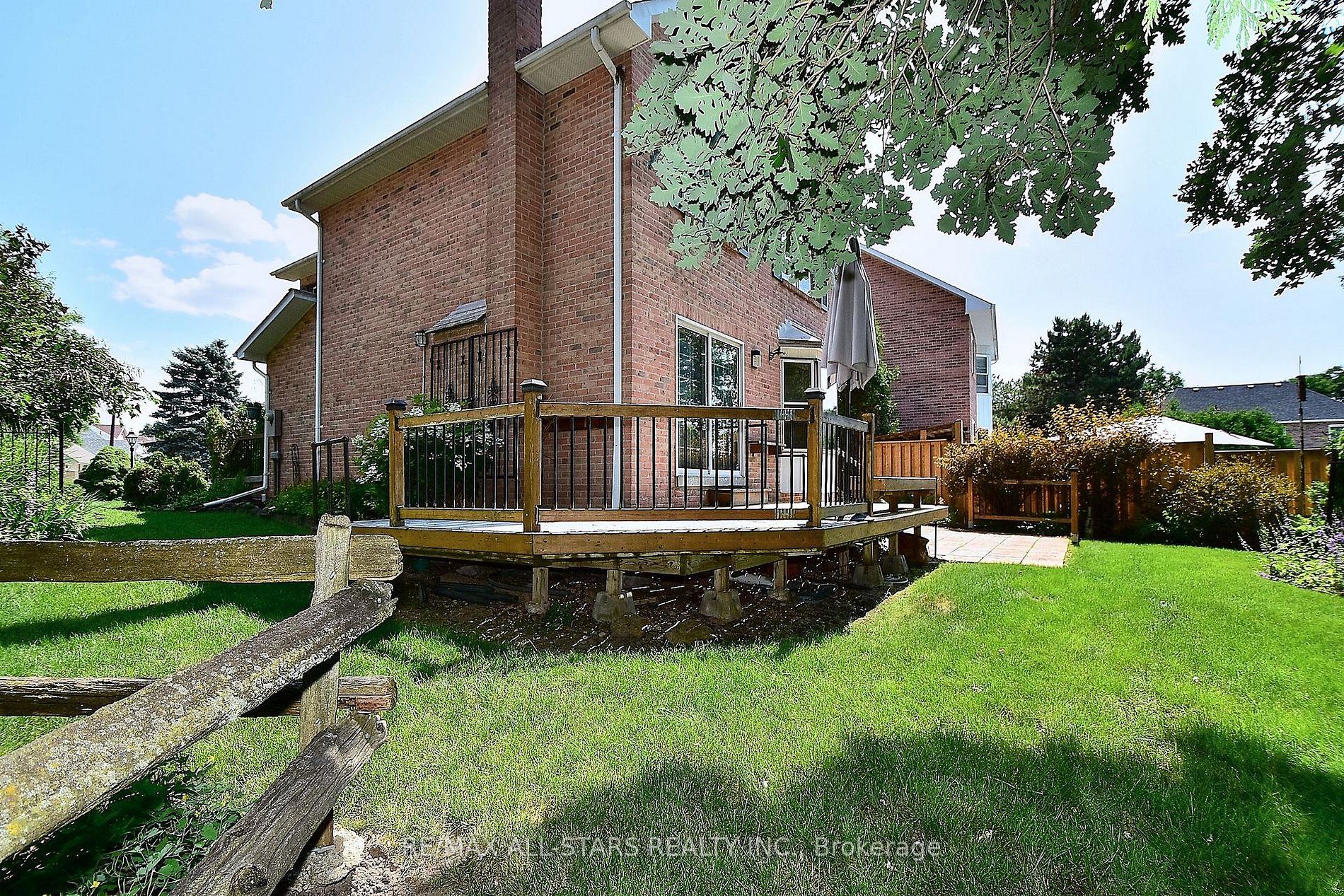 24 Dalecroft Circle