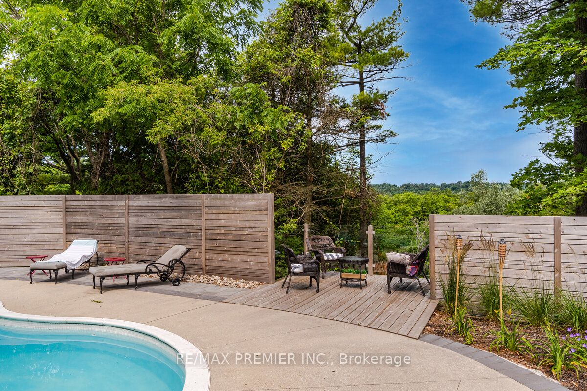 420 Nashville Rd E