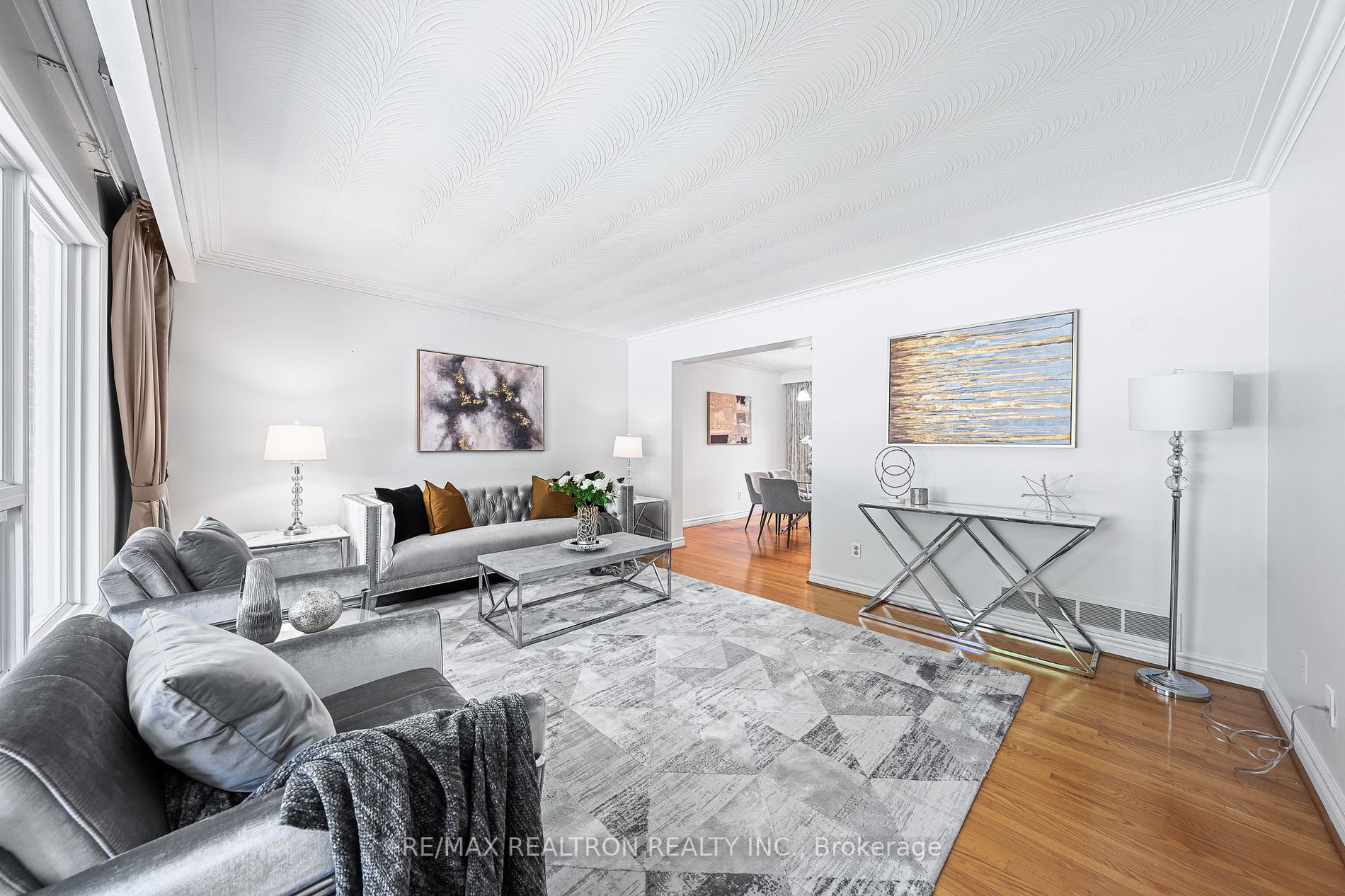 179 Oxford St