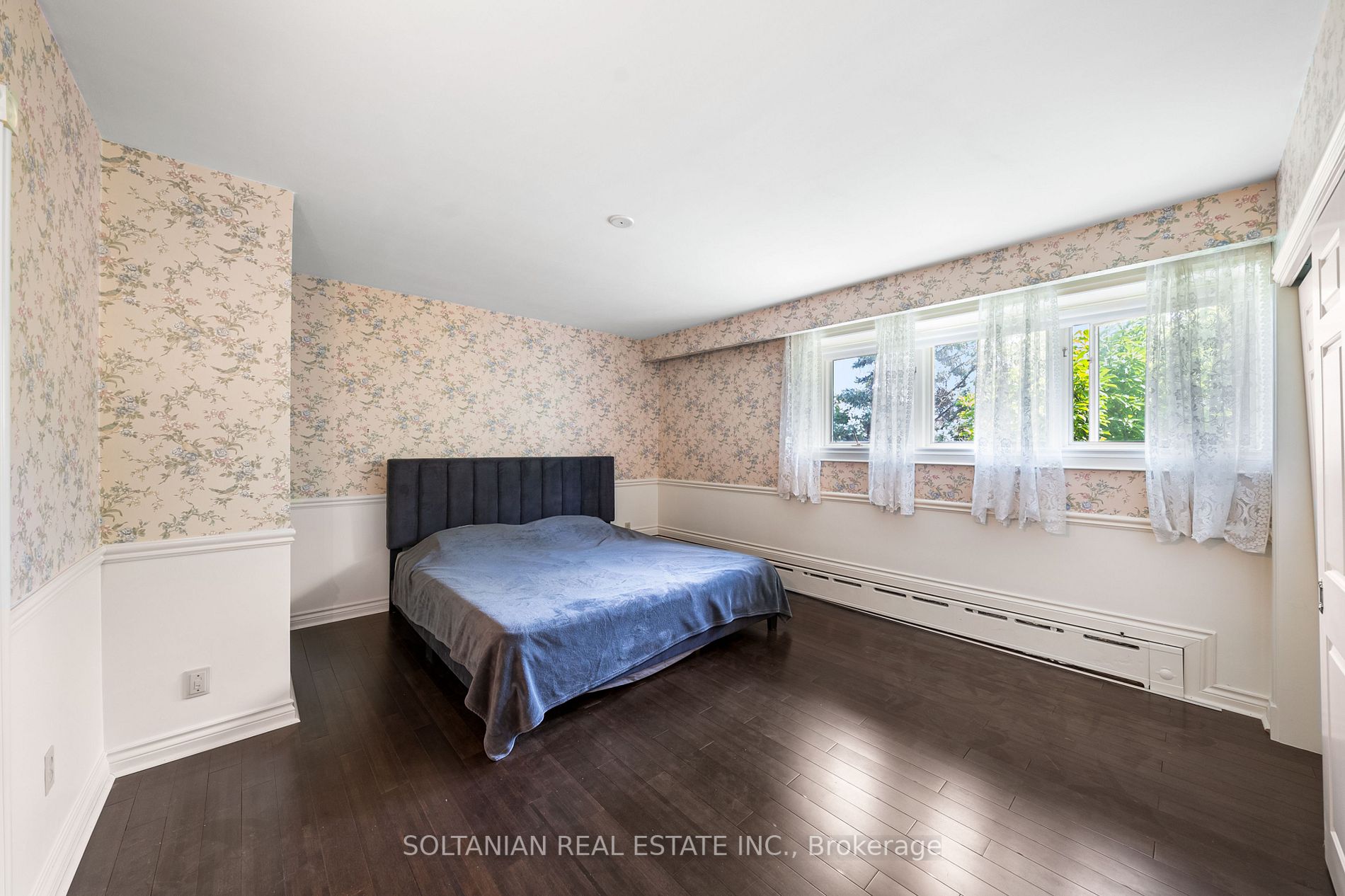 45 Thornheights Rd