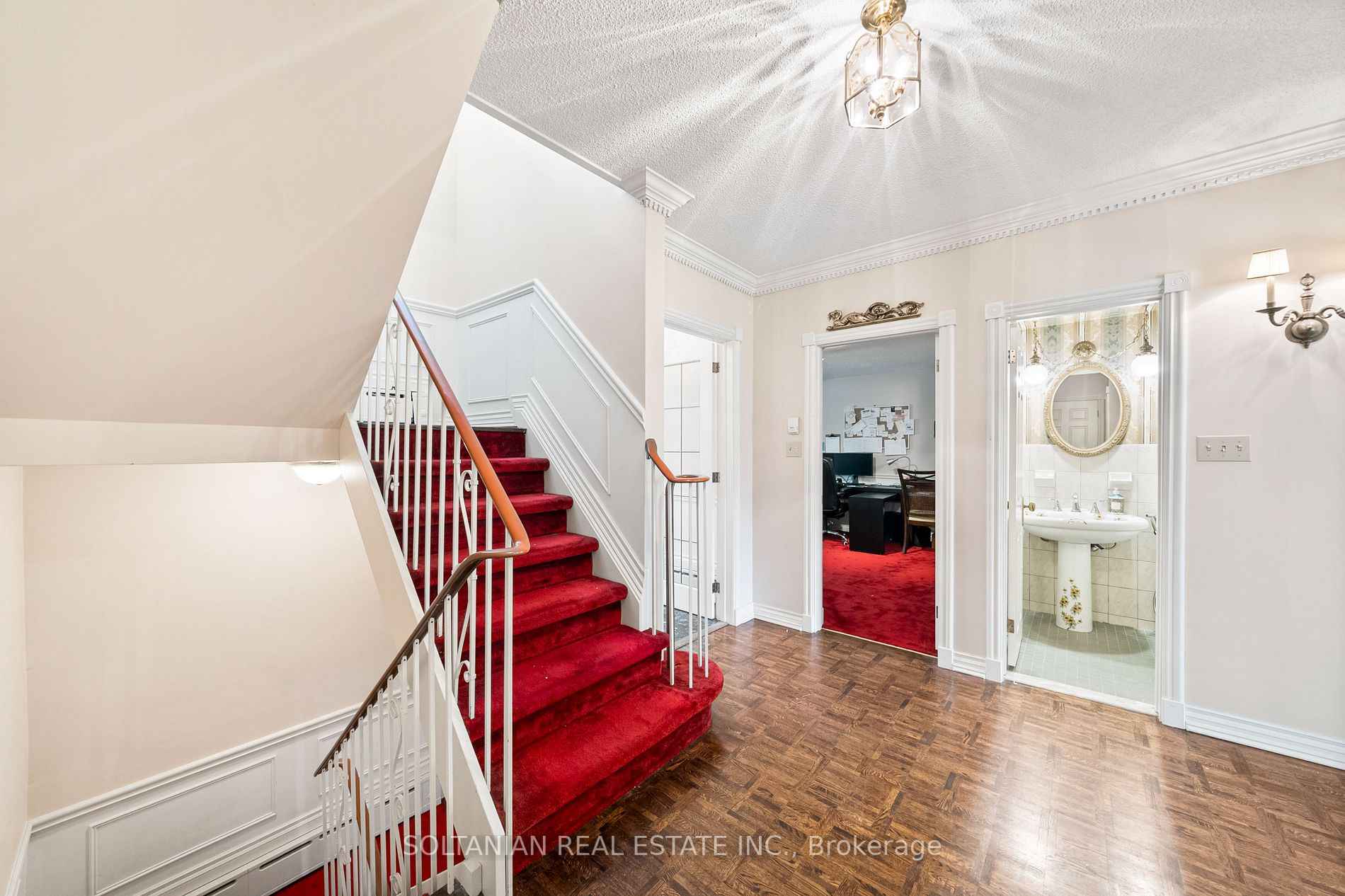 45 Thornheights Rd