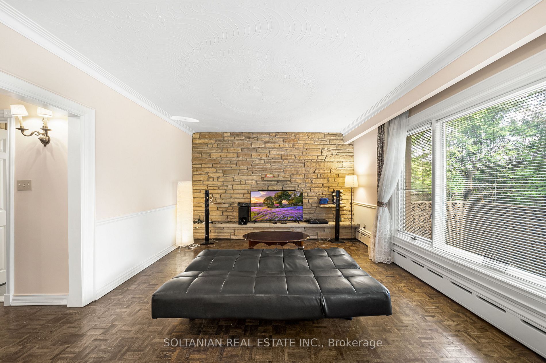 45 Thornheights Rd