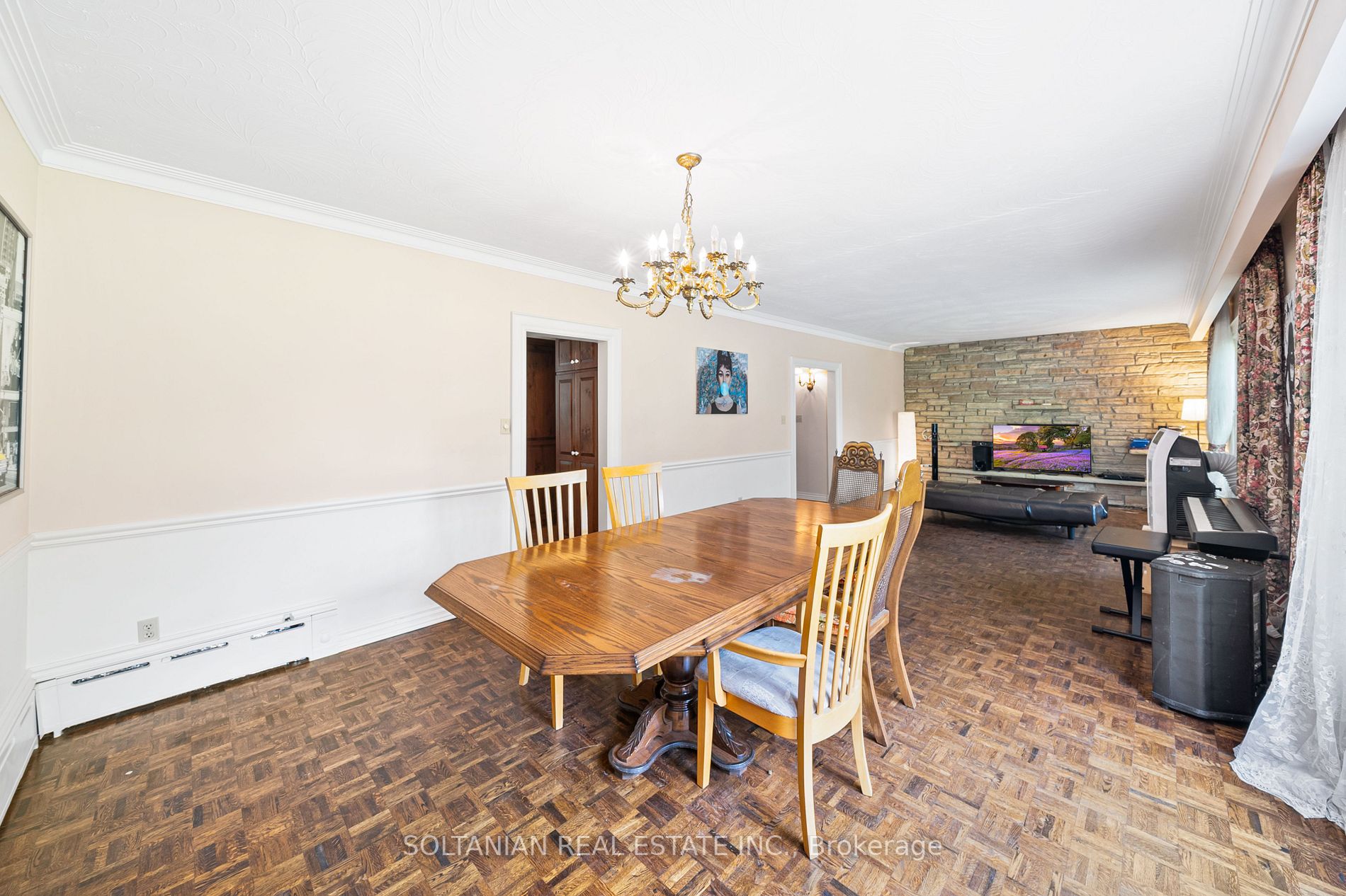 45 Thornheights Rd