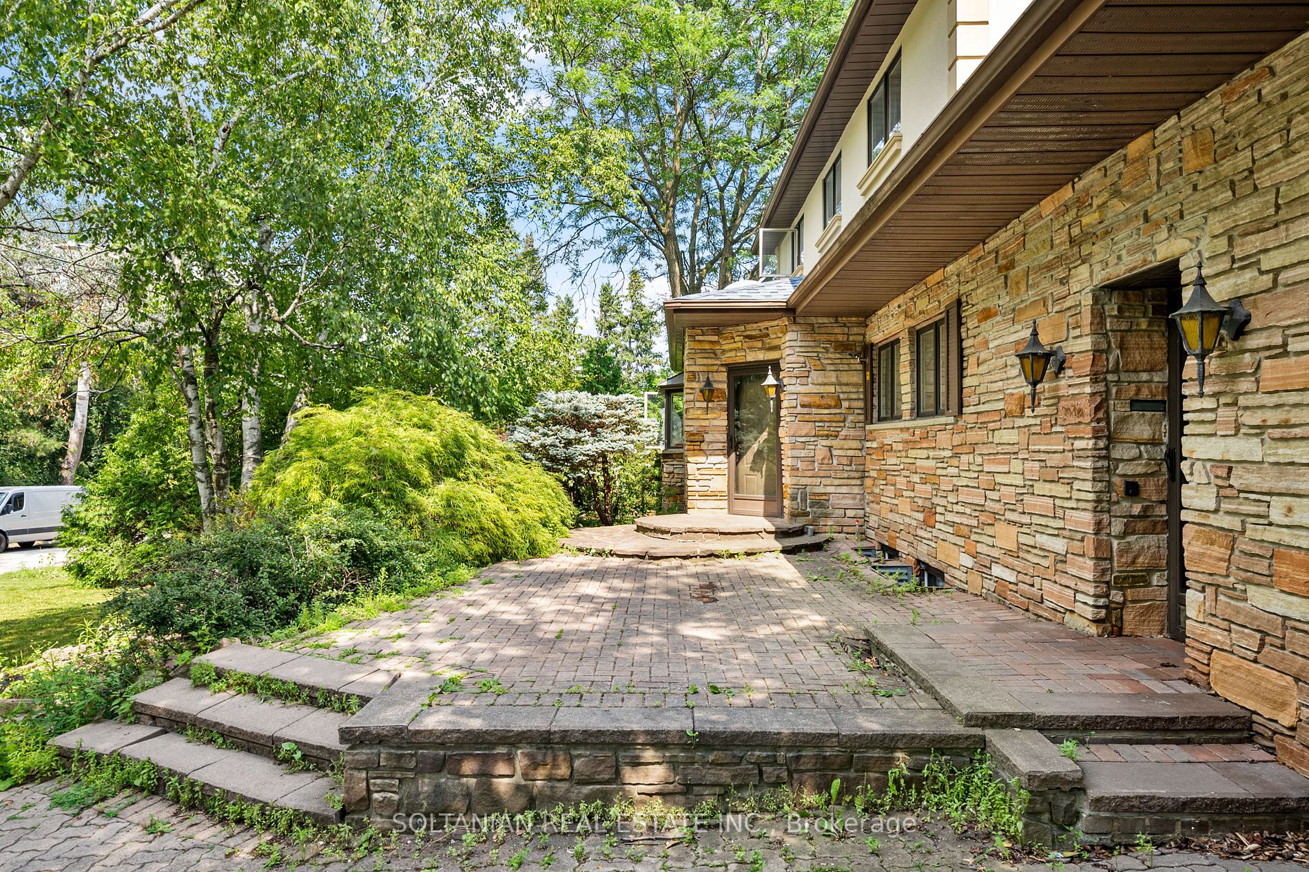 45 Thornheights Rd