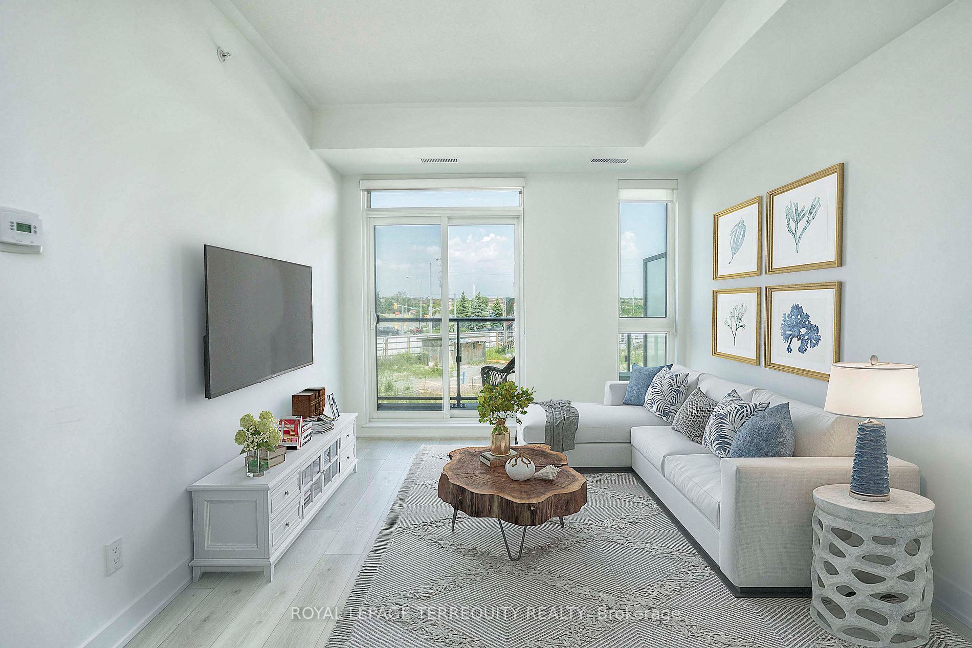 1709 Bur Oak Ave, #205