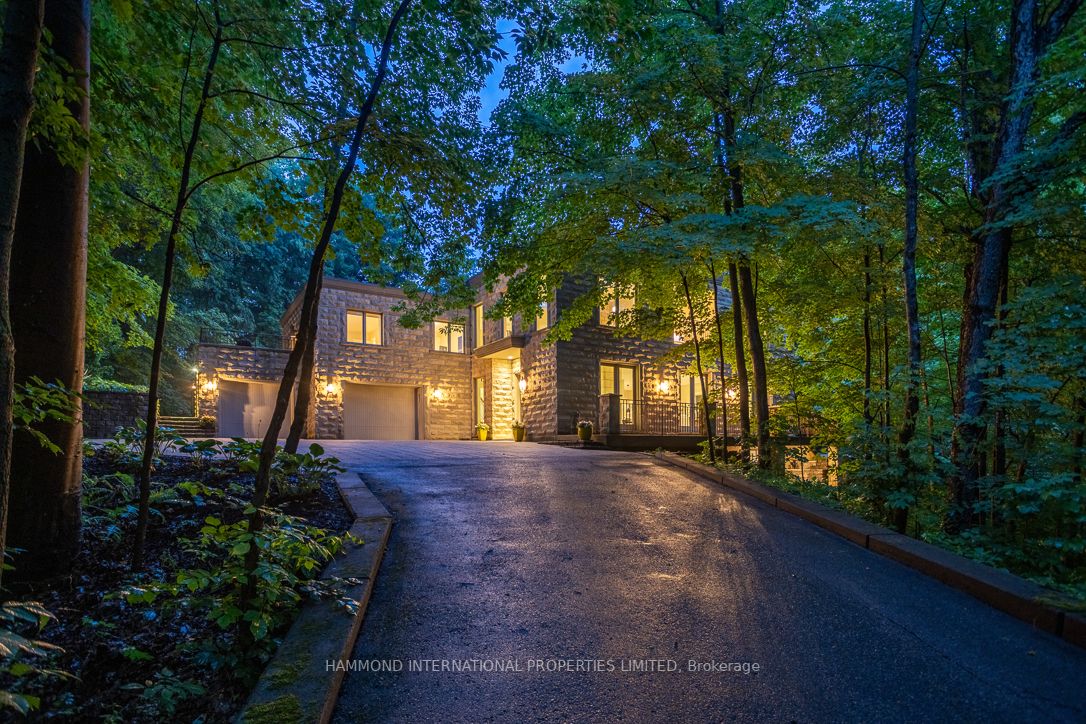 1 Manitou Dr