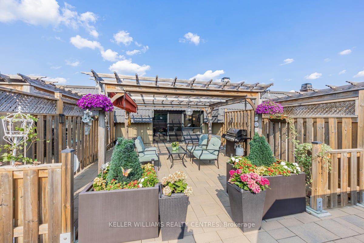 155 Main St N, #319