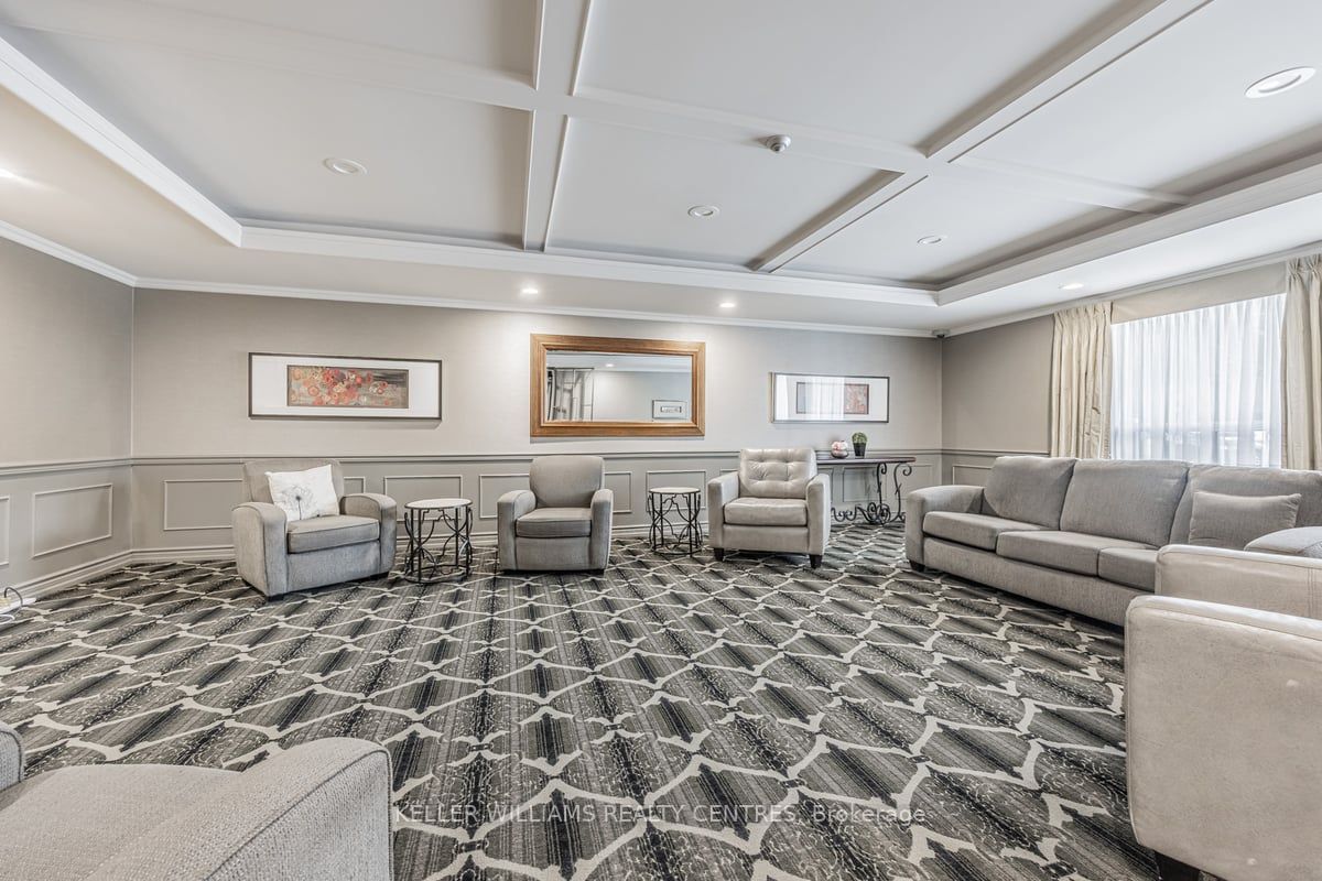 155 Main St N, #319