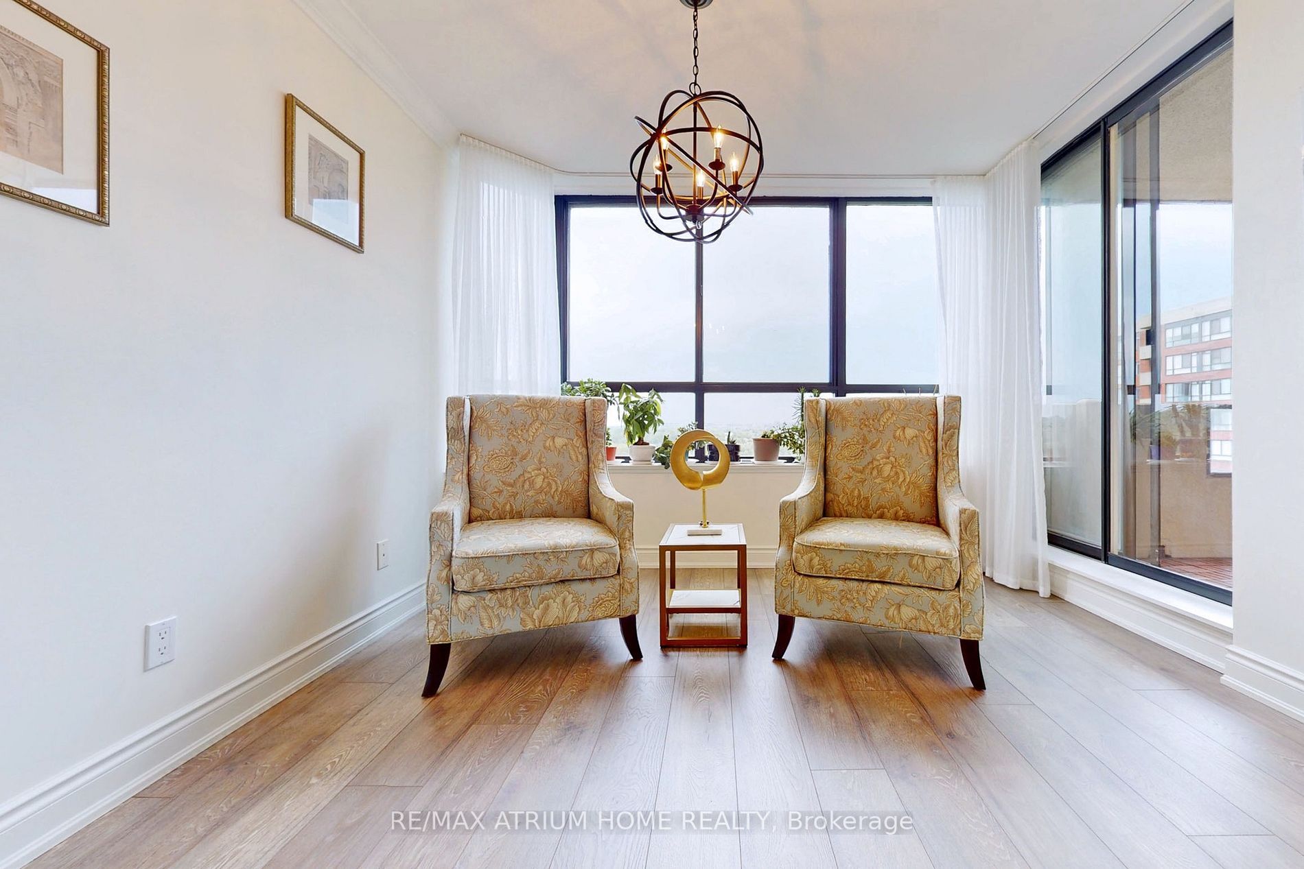 33 Weldrick Rd E, #1209