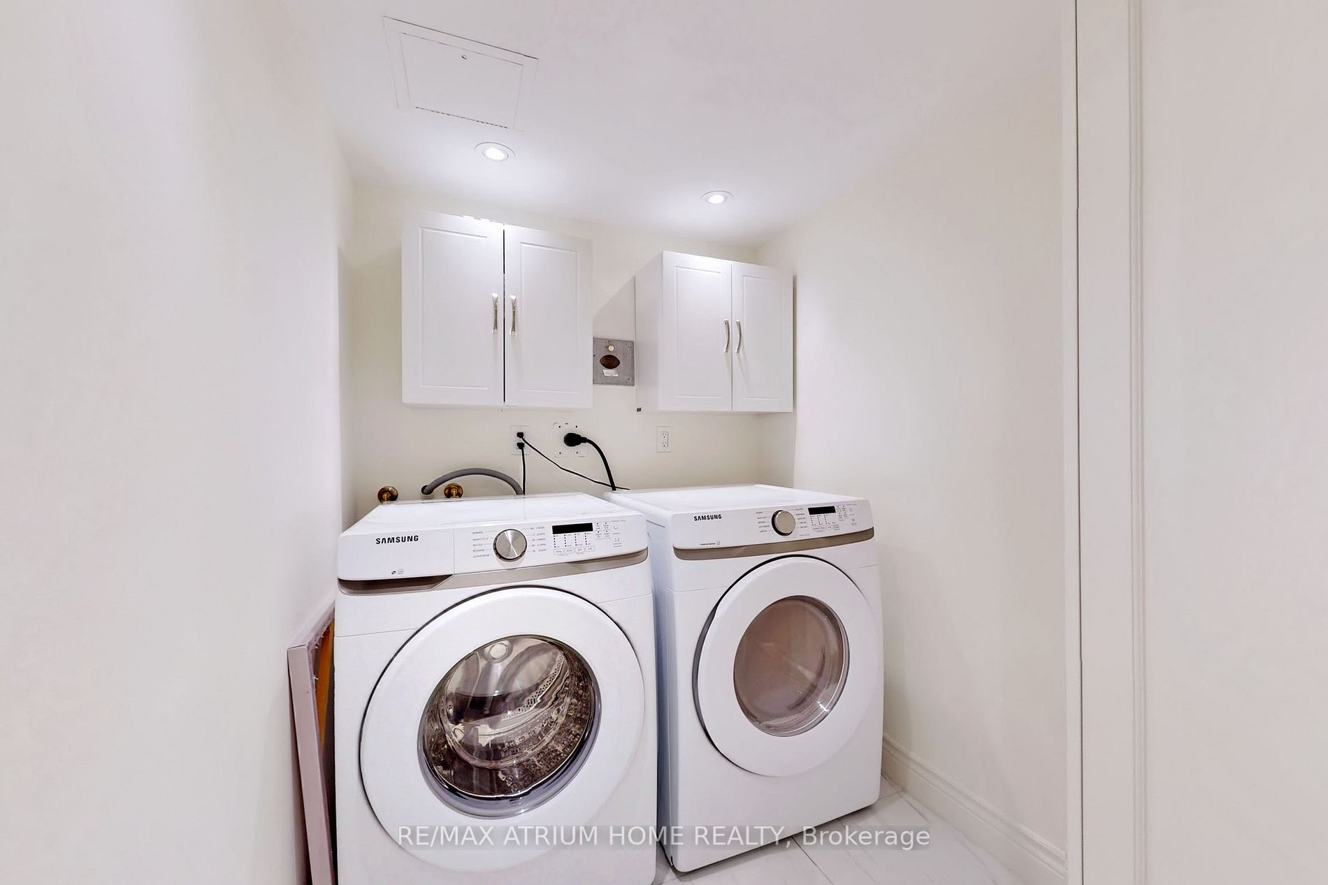 33 Weldrick Rd E, #1209