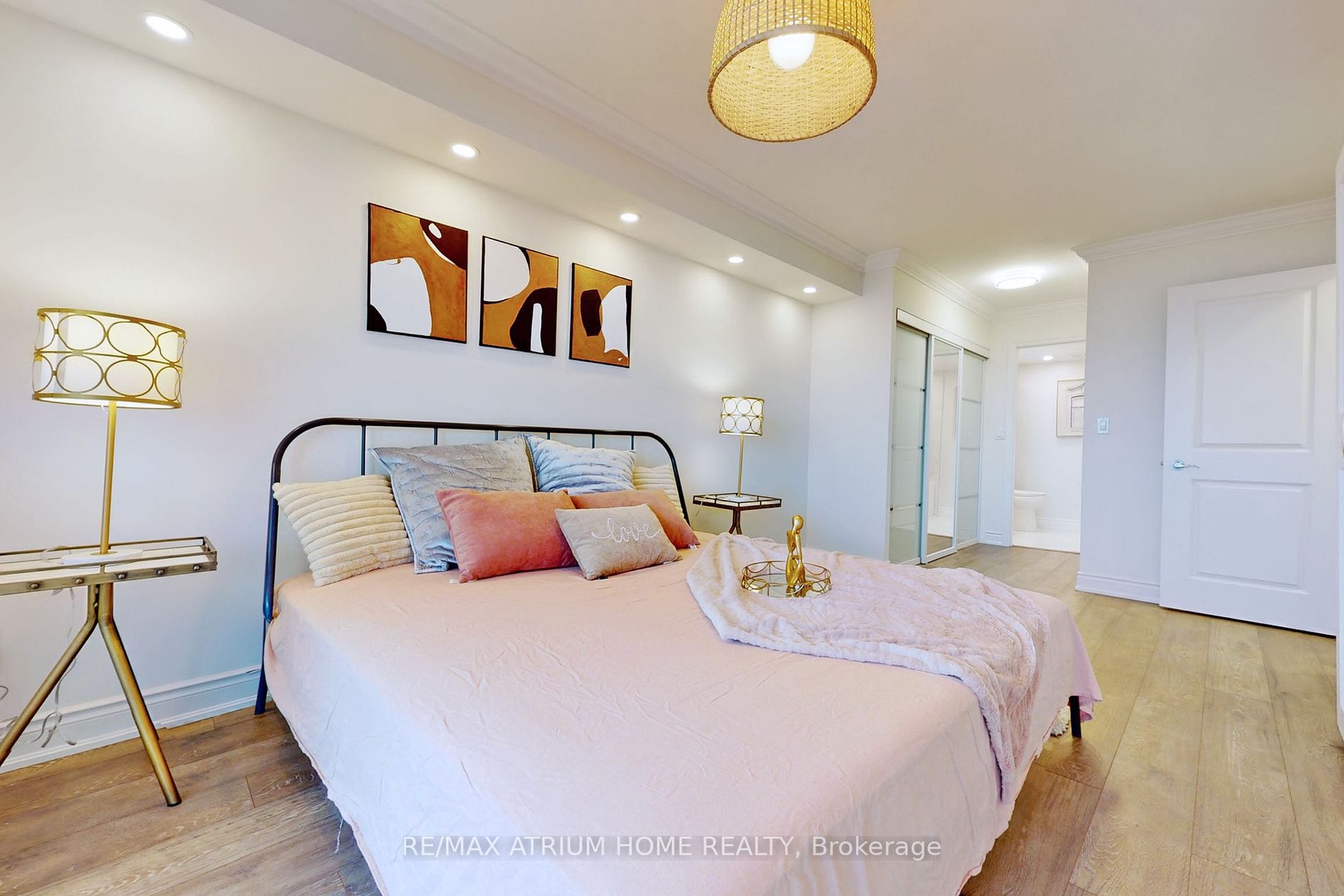 33 Weldrick Rd E, #1209