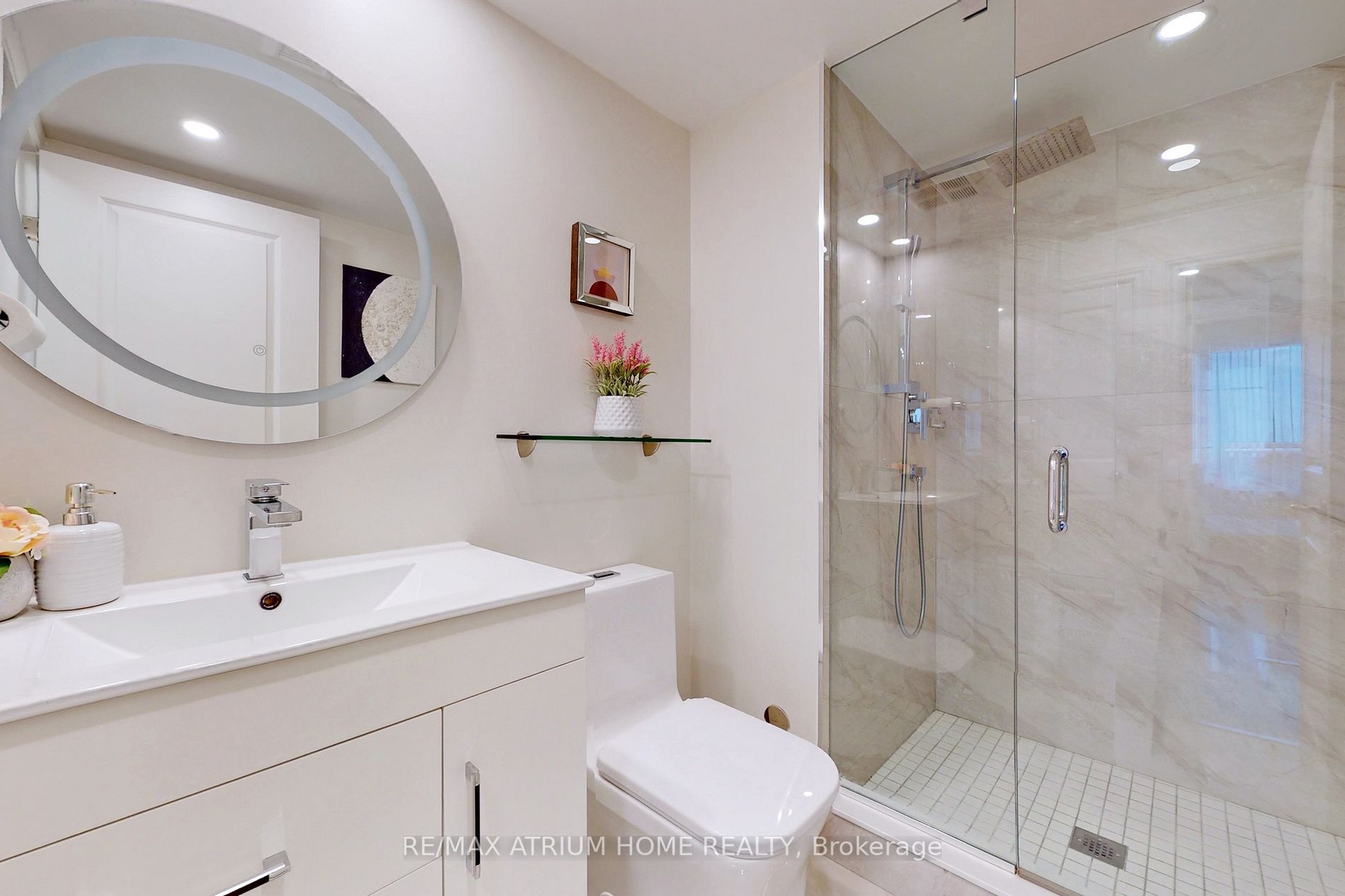 33 Weldrick Rd E, #1209